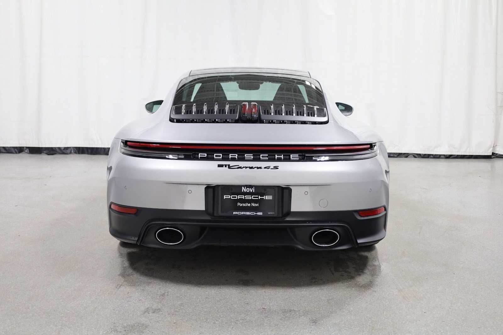 Thumbnail: 2026 Porsche 911 - 7