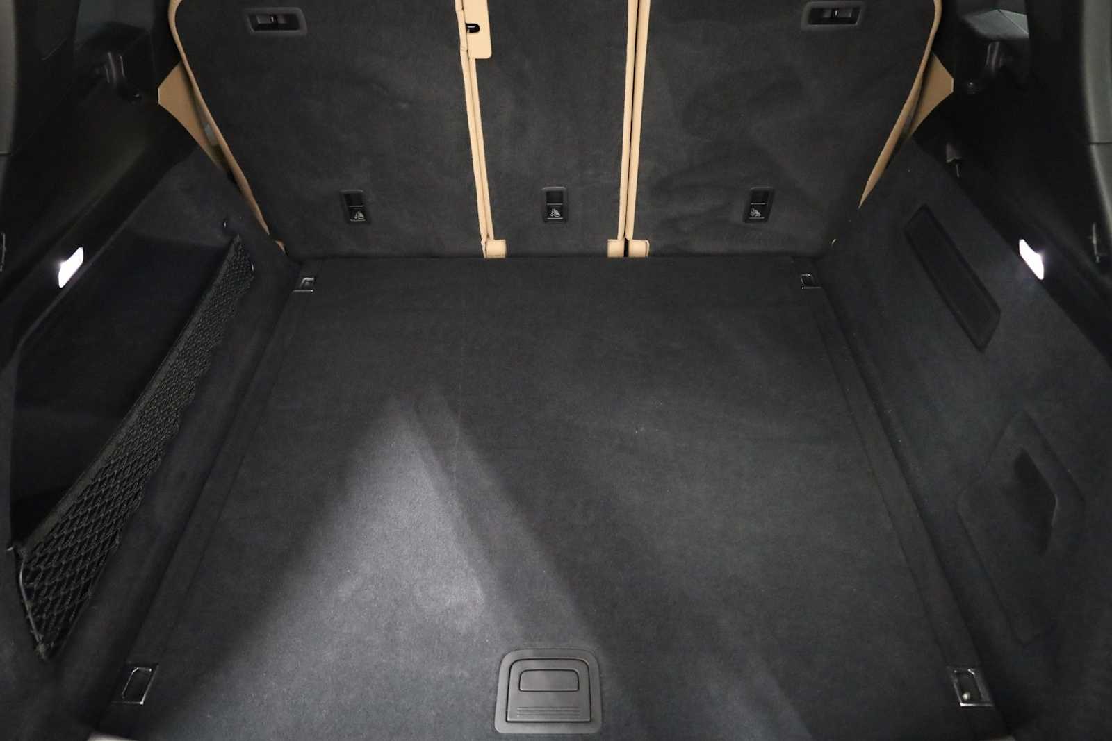 Thumbnail: 2019 Porsche Cayenne - 41