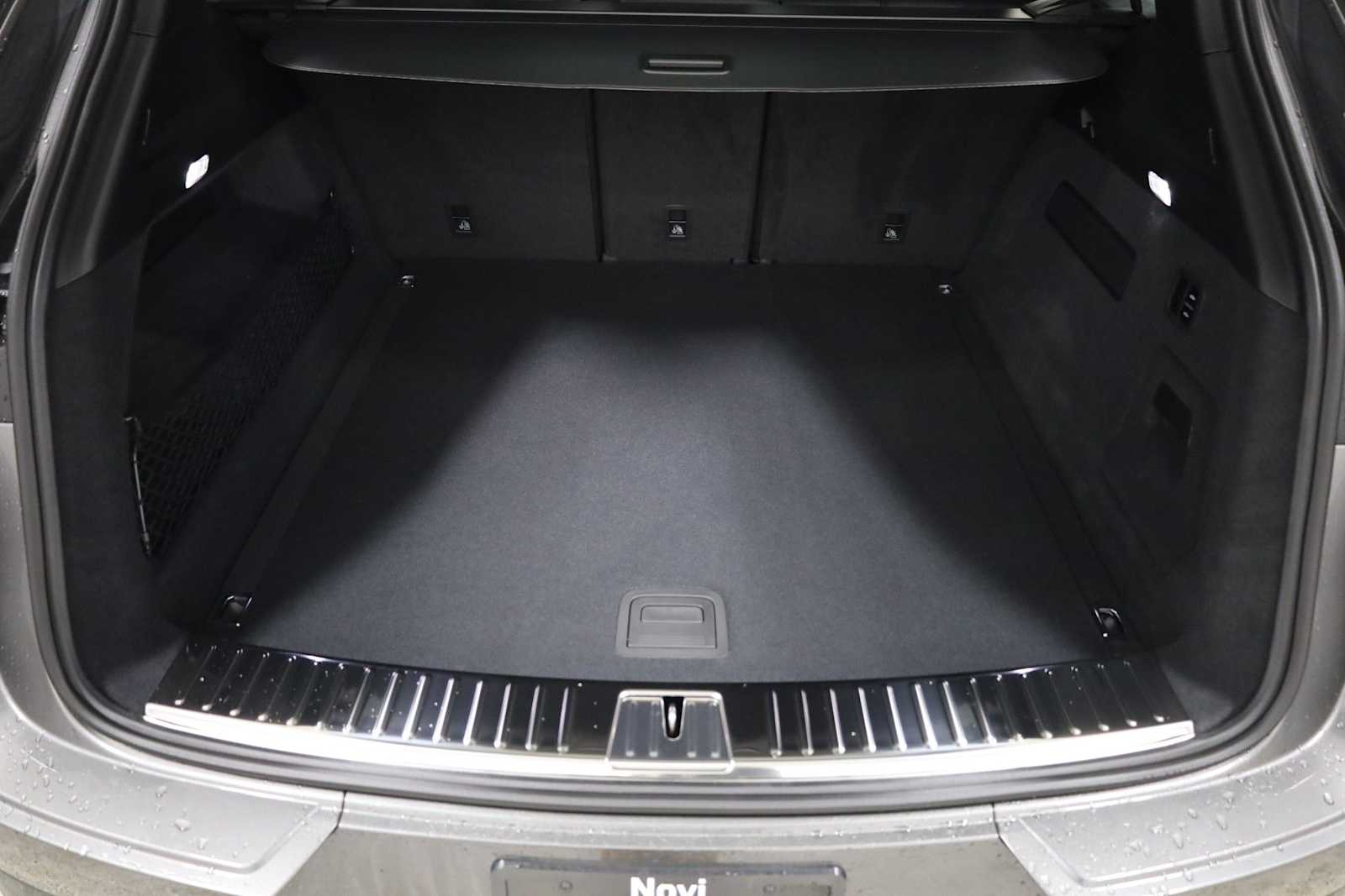 Thumbnail: 2026 Porsche Cayenne - 41