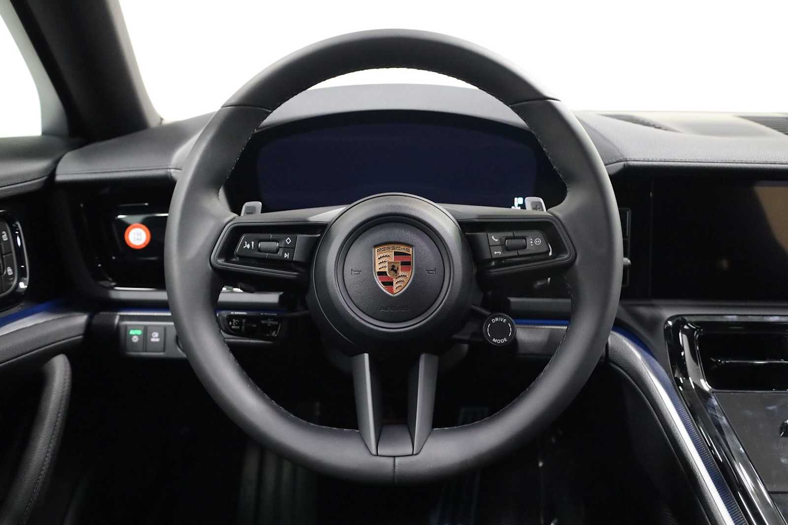 Thumbnail: 2026 Porsche Panamera - 23