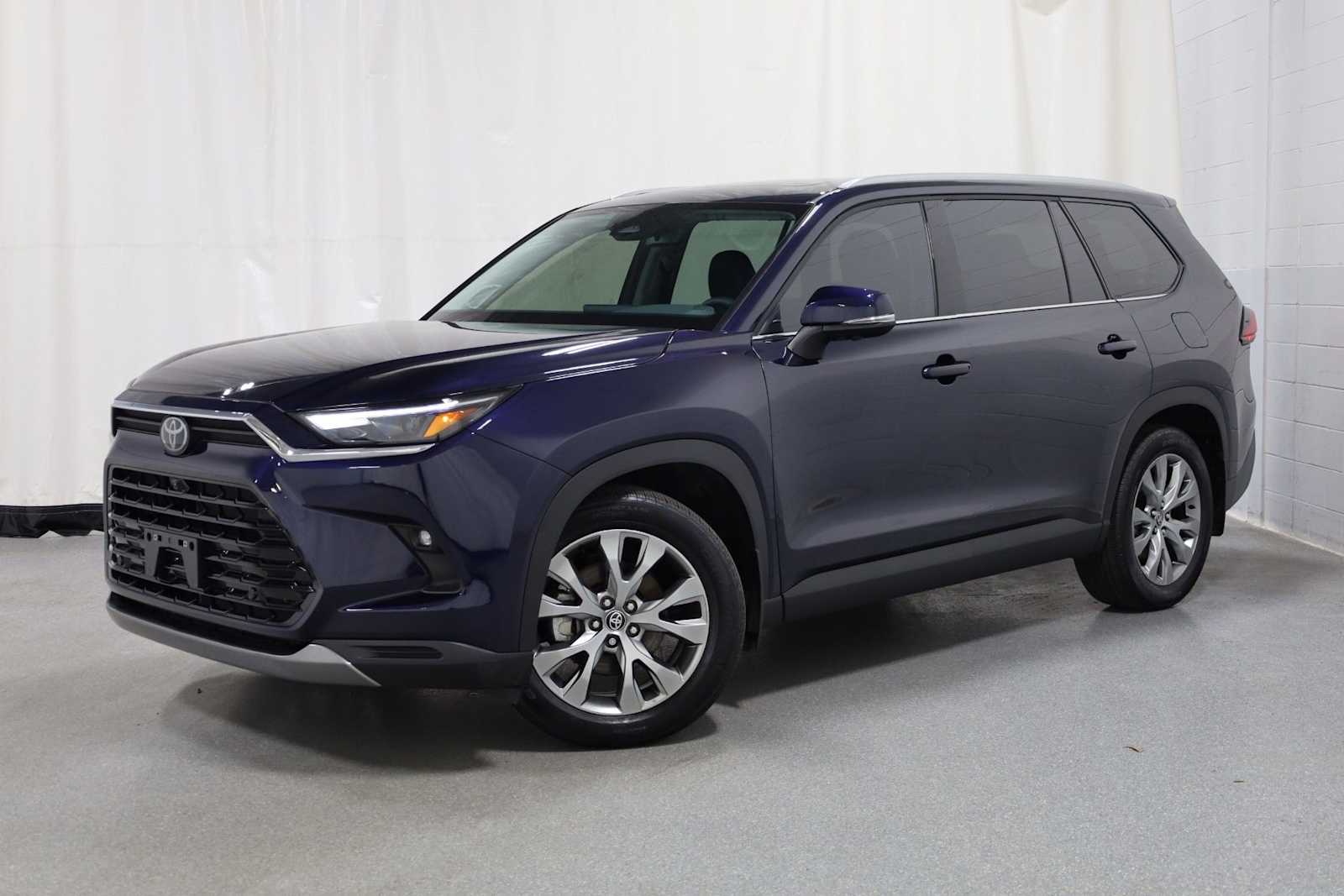Thumbnail: 2024 Toyota Grand Highlander - 1
