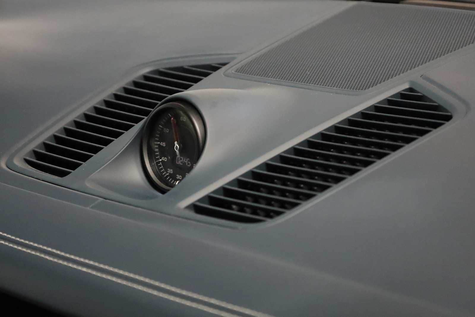 Thumbnail: 2023 Porsche  - 23