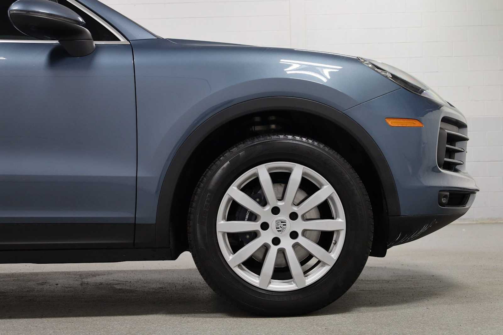 Thumbnail: 2019 Porsche Cayenne - 11