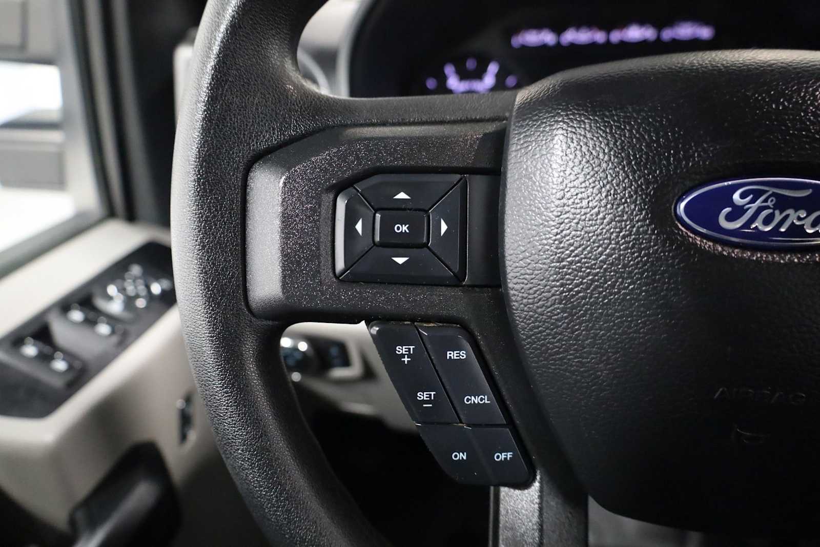 Thumbnail: 2020 Ford F-350 - 24