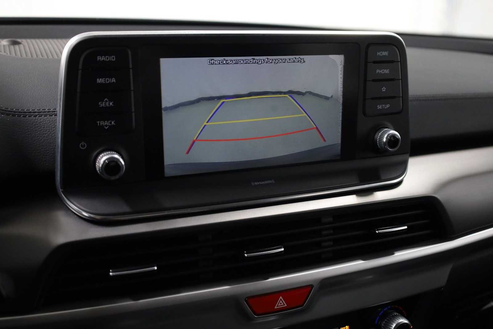 Thumbnail: 2021 Kia Telluride - 30