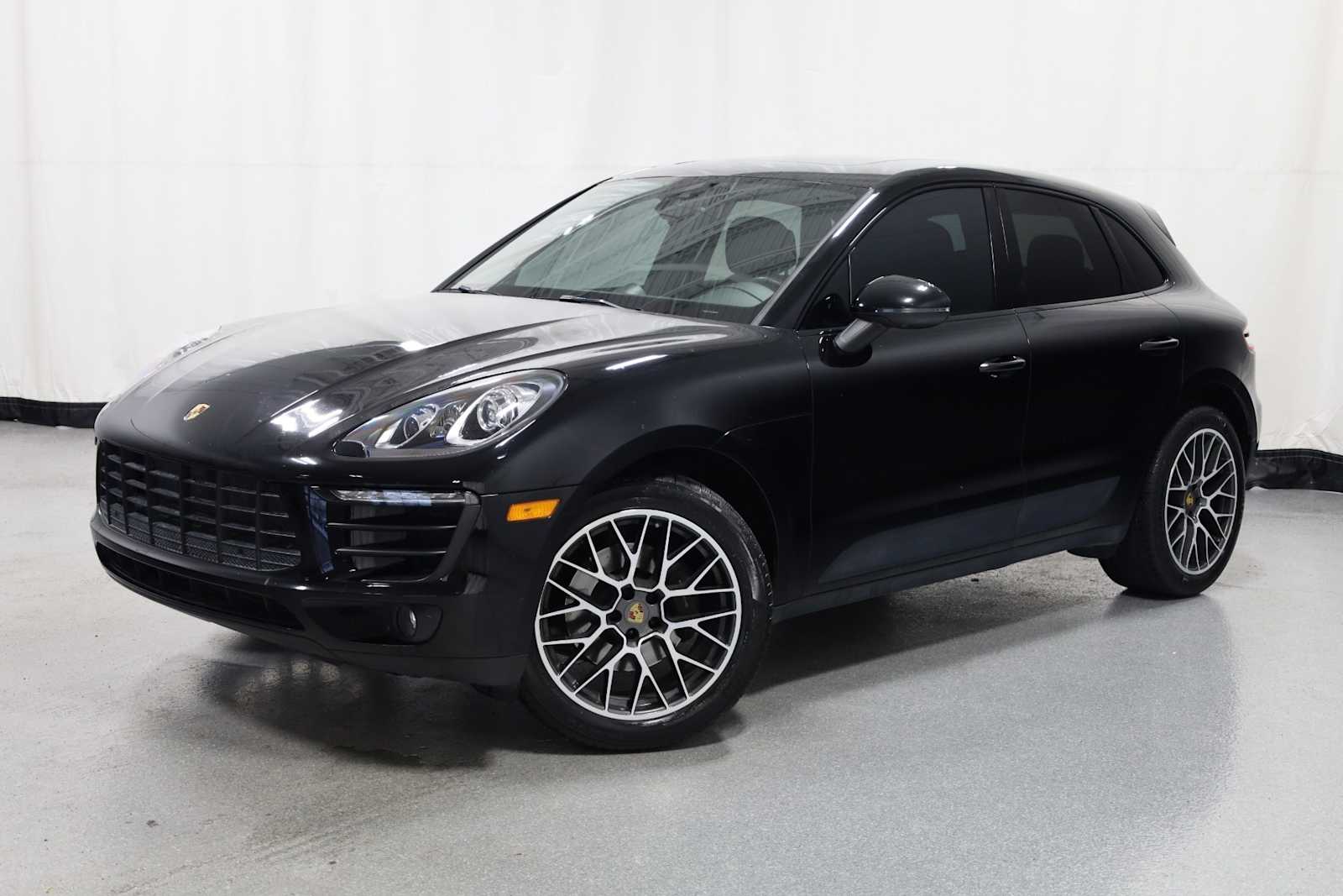 2018 Porsche Macan Sport Edition -
                  Novi, MI