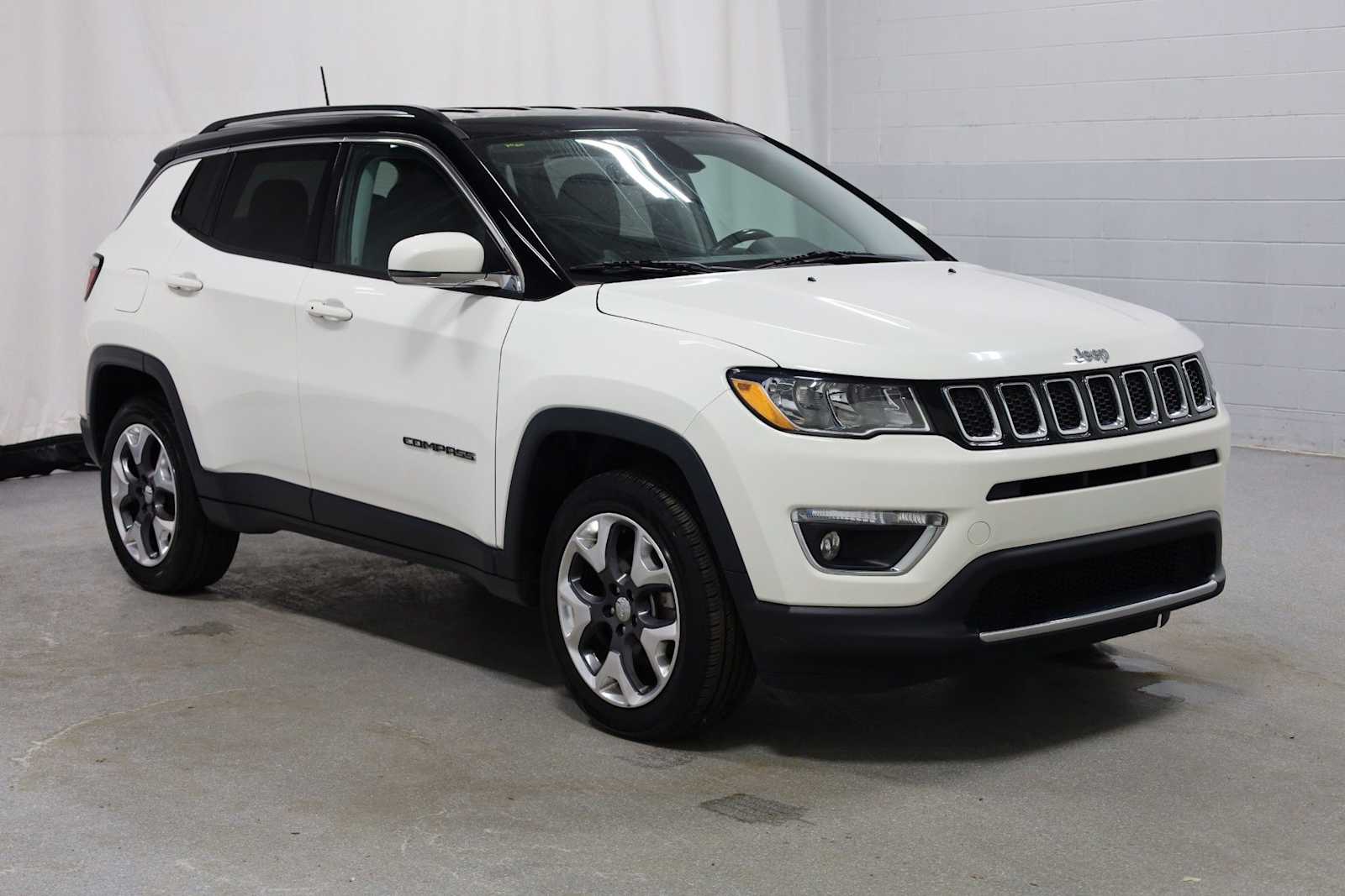 Thumbnail: 2019 Jeep Compass - 13