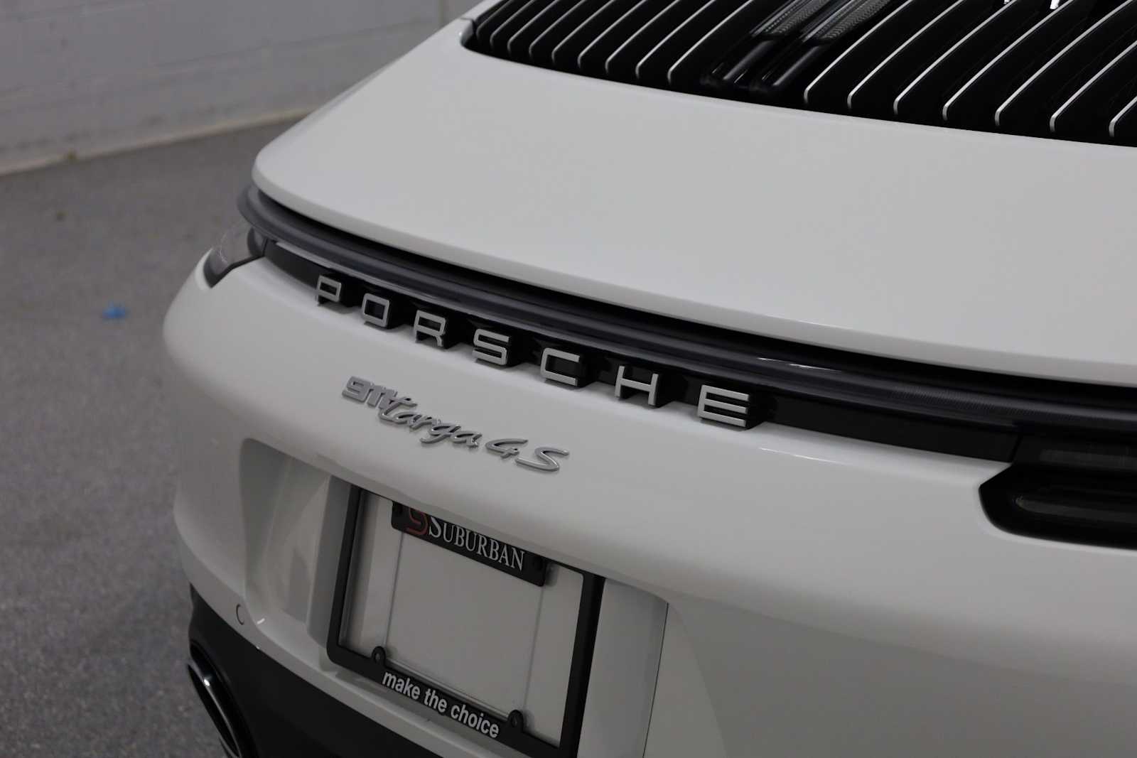 Thumbnail: 2024 Porsche 911 - 8