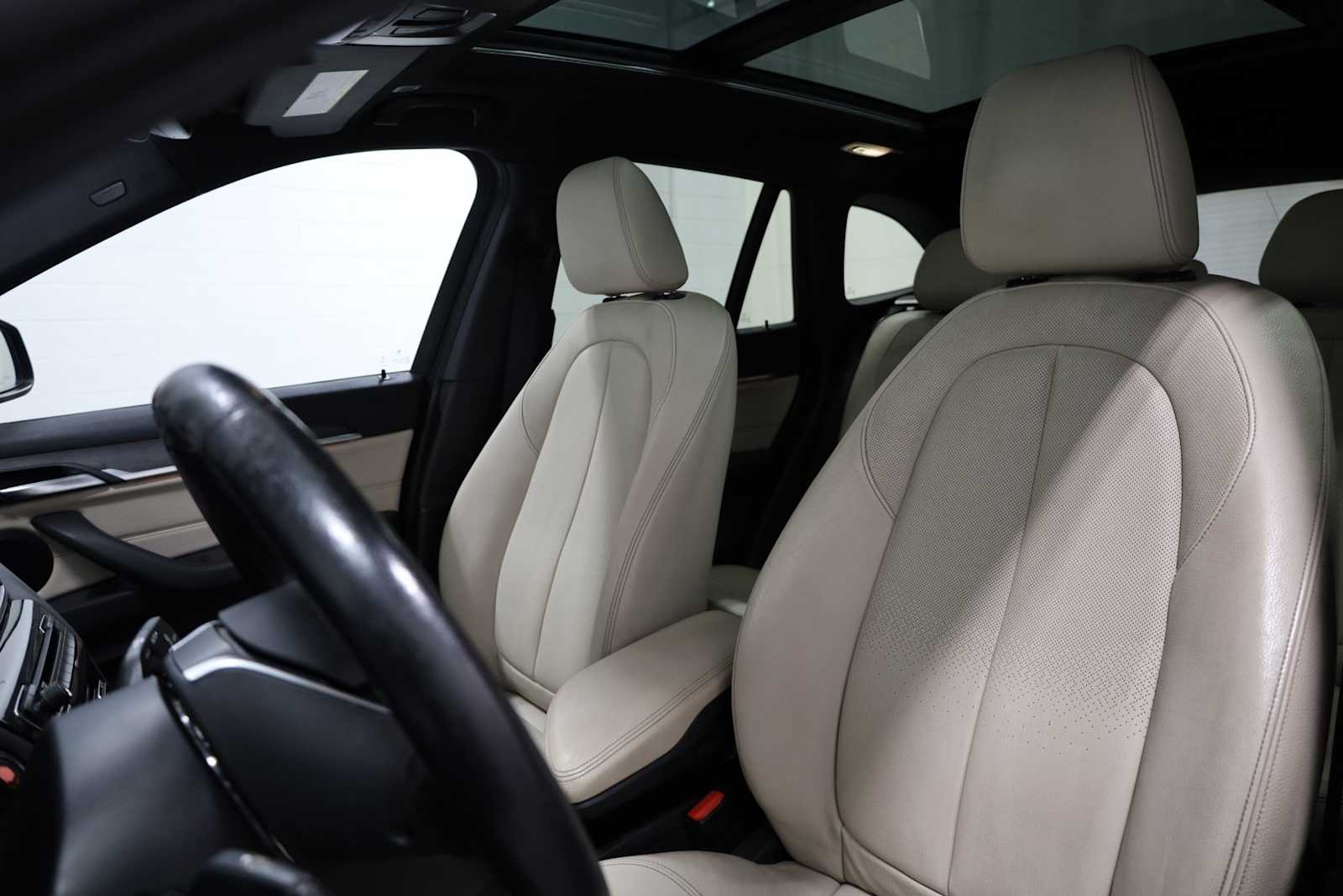 Thumbnail: 2016 BMW X1 - 5