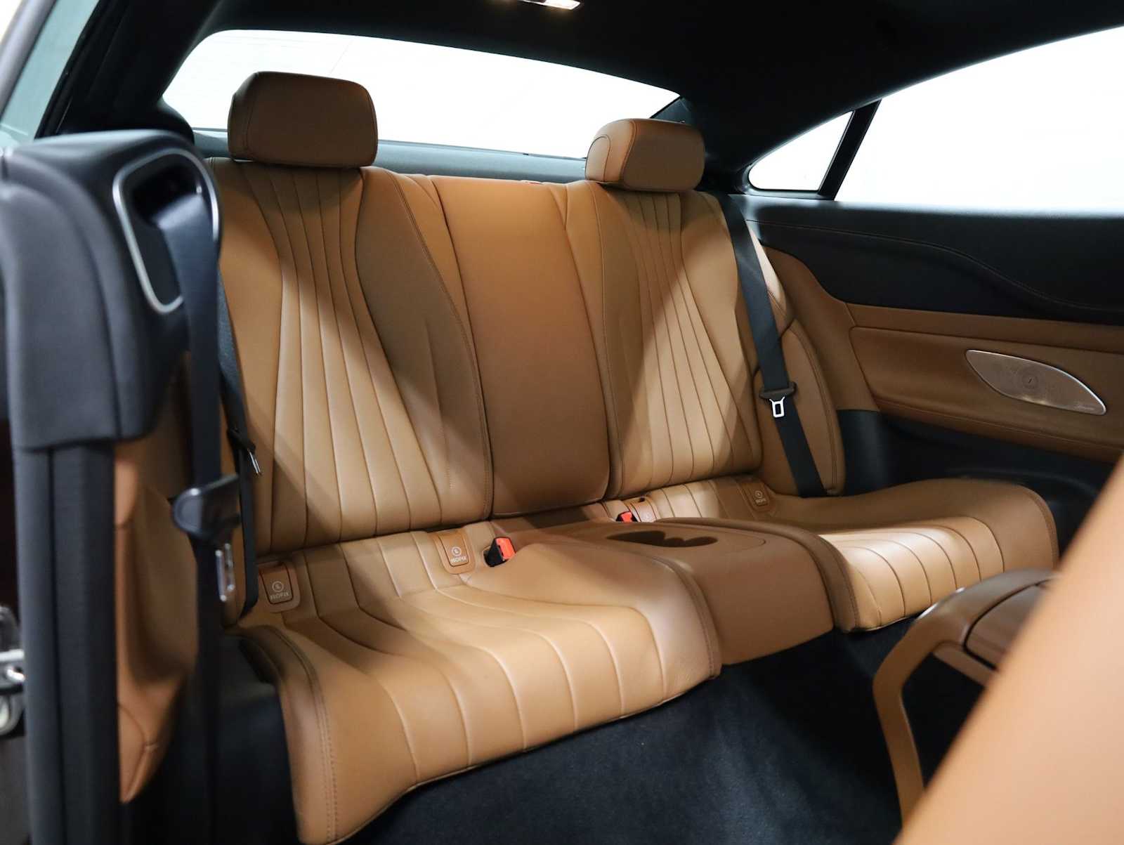 Thumbnail: 2020 Mercedes-Benz E-Class - 35