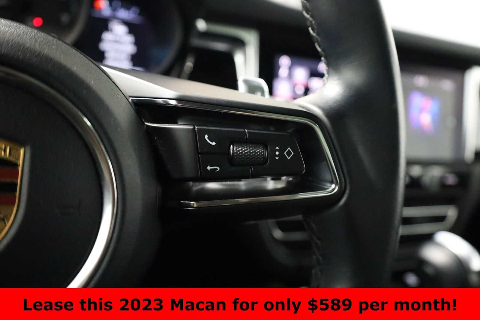Thumbnail: 2023 Porsche Macan - 29