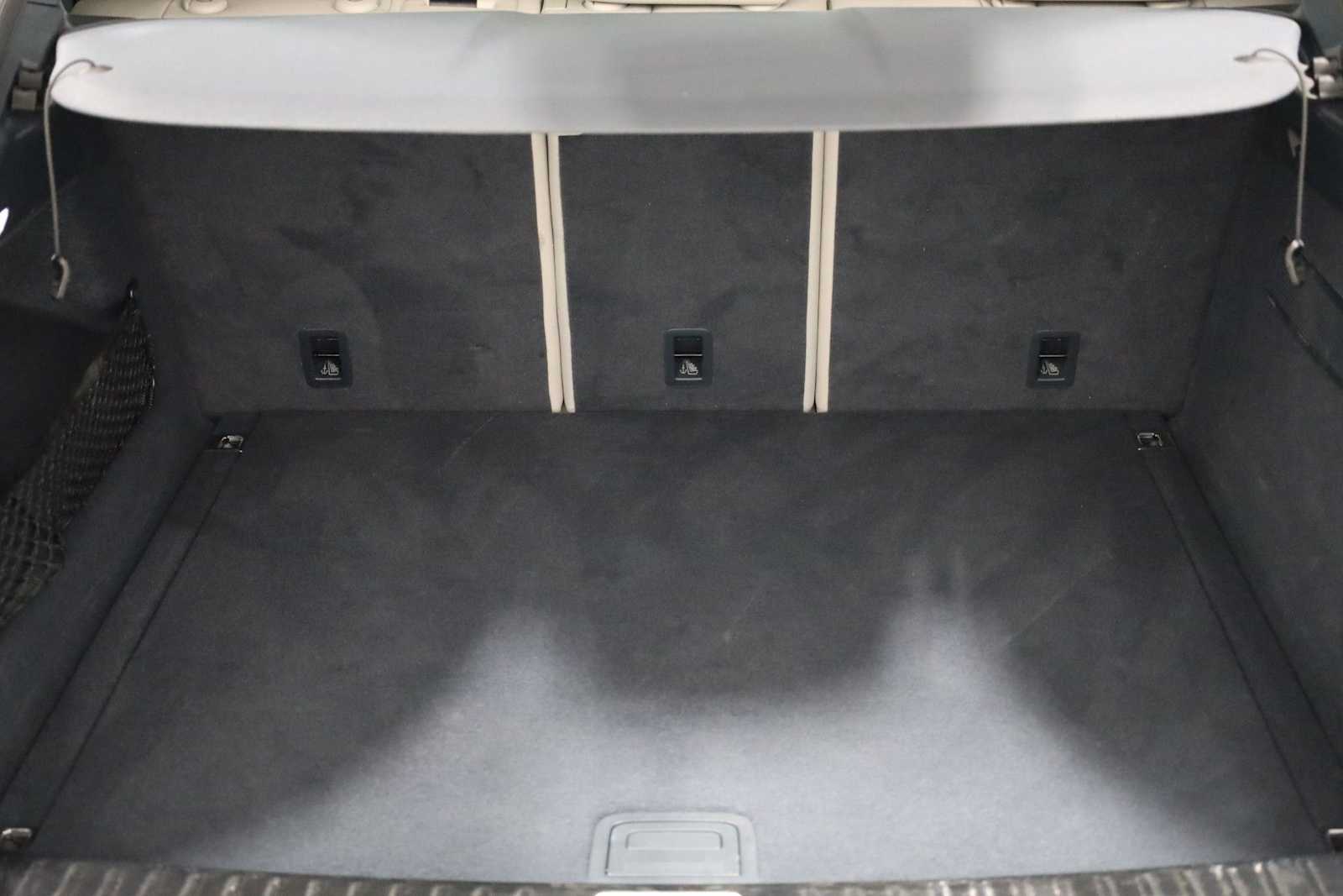 Thumbnail: 2023 Porsche  - 40