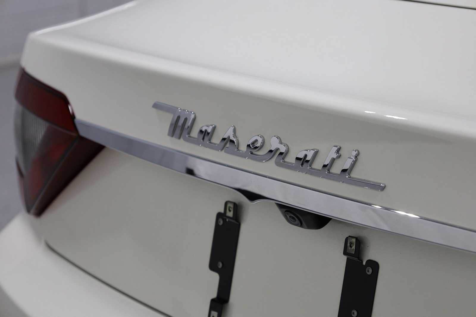 Thumbnail: 2018 Maserati GranTurismo - 8