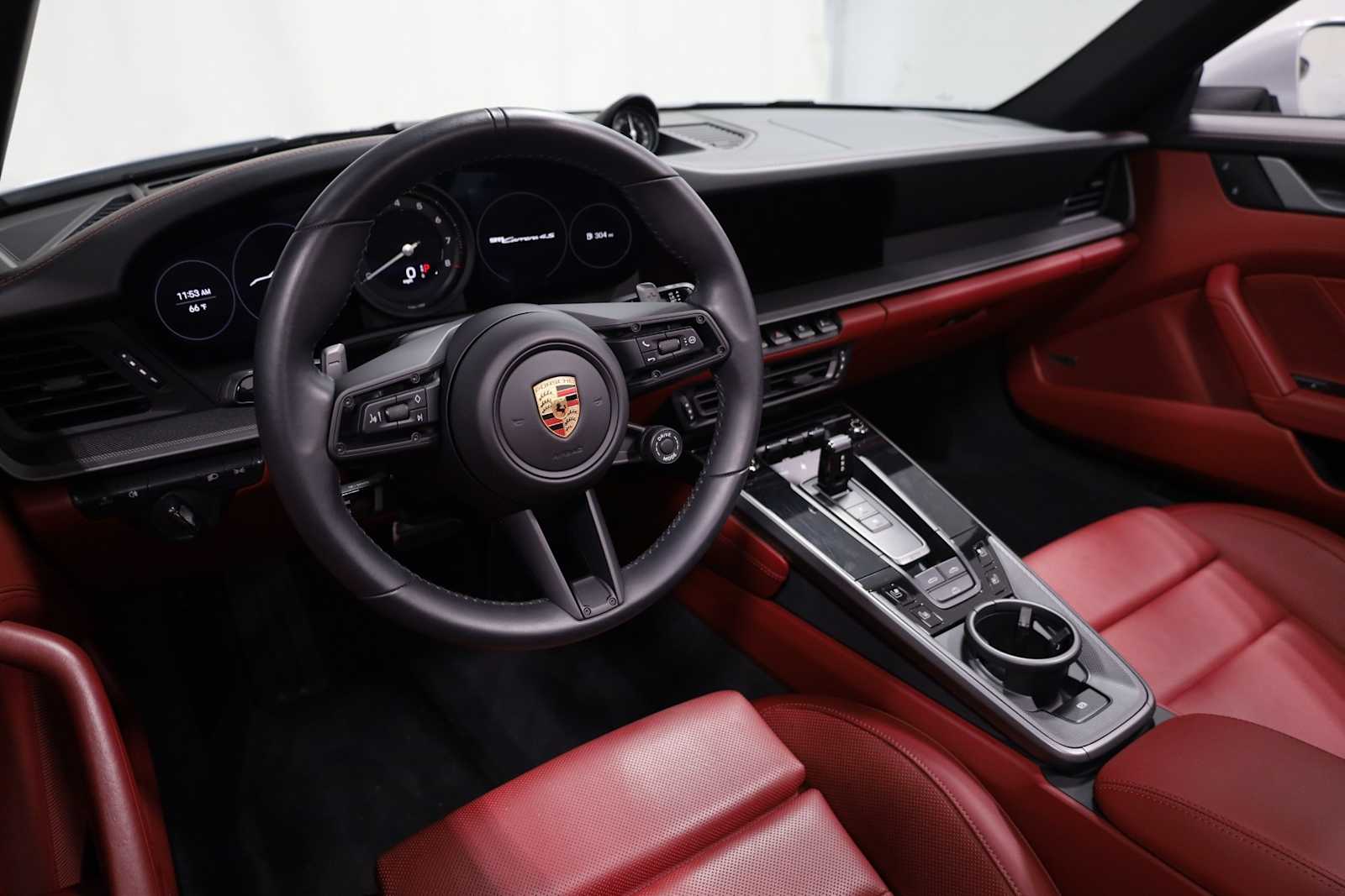 2023 Porsche 911 4S photo 4