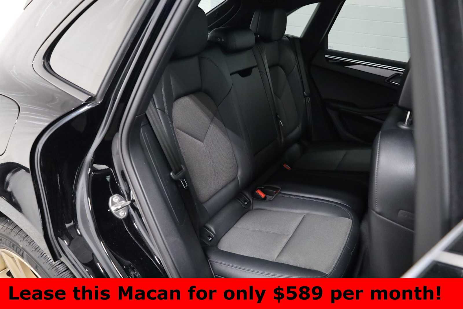 Thumbnail: 2023 Porsche Macan - 37