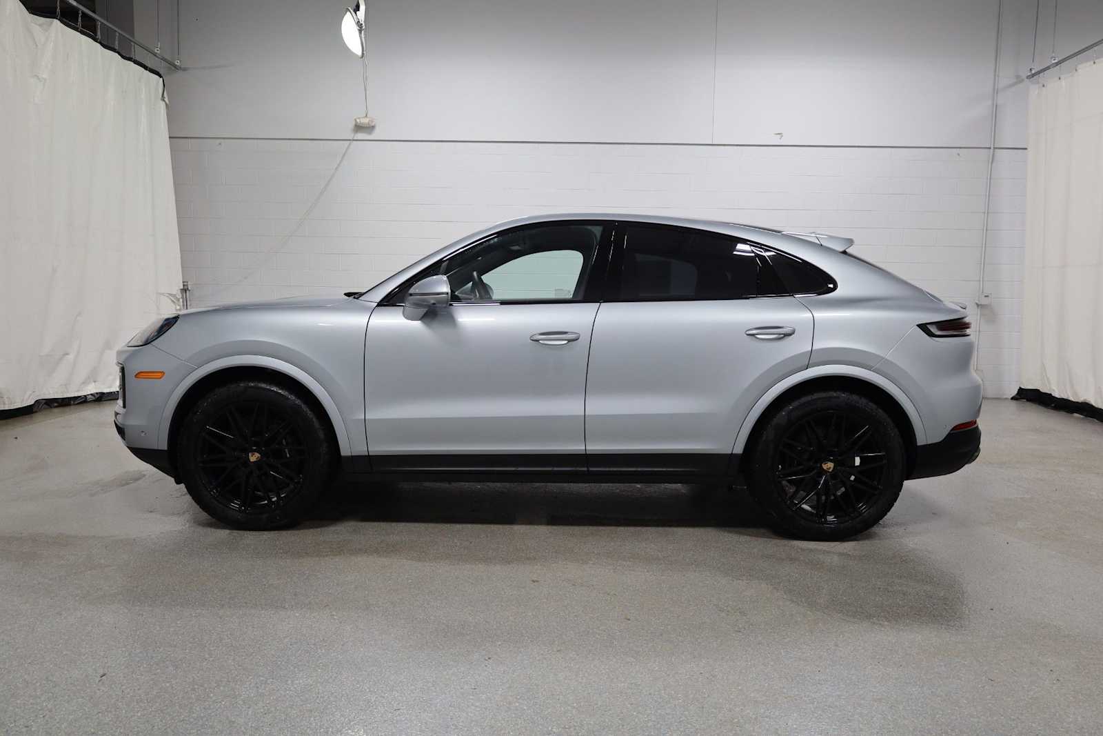 Thumbnail: 2026 Porsche  - 2