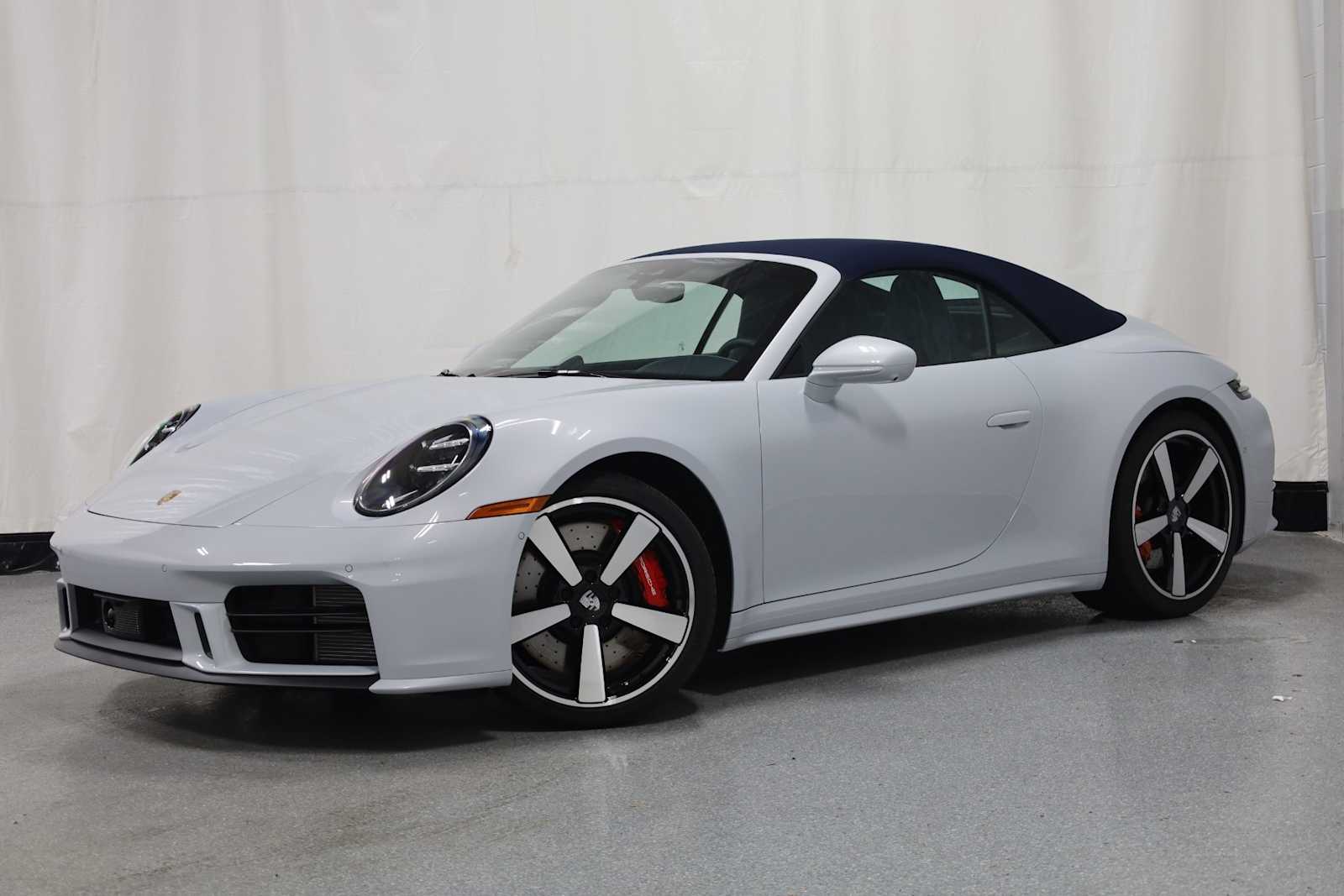 Thumbnail: 2025 Porsche 911 - 1