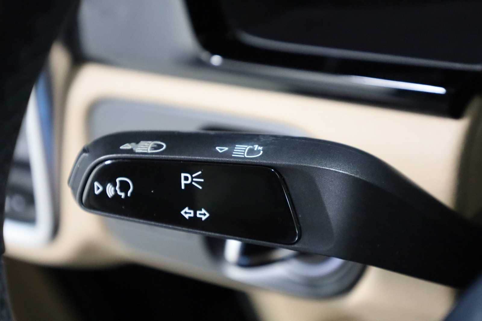 Thumbnail: 2019 Porsche Cayenne - 31