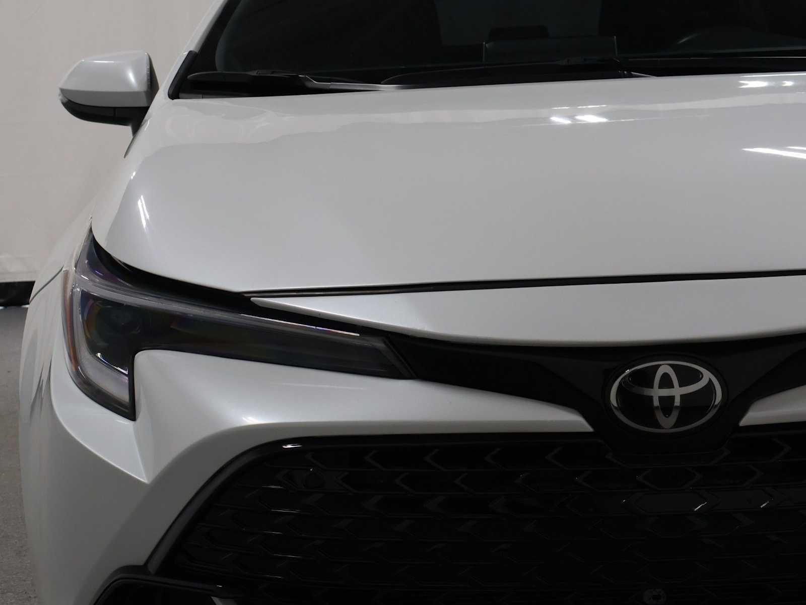 Thumbnail: 2023 Toyota Corolla - 15