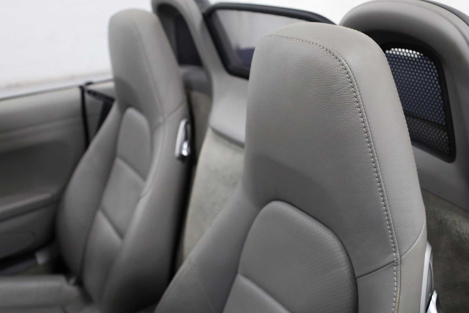 Thumbnail: 2013 Porsche Boxster - 18