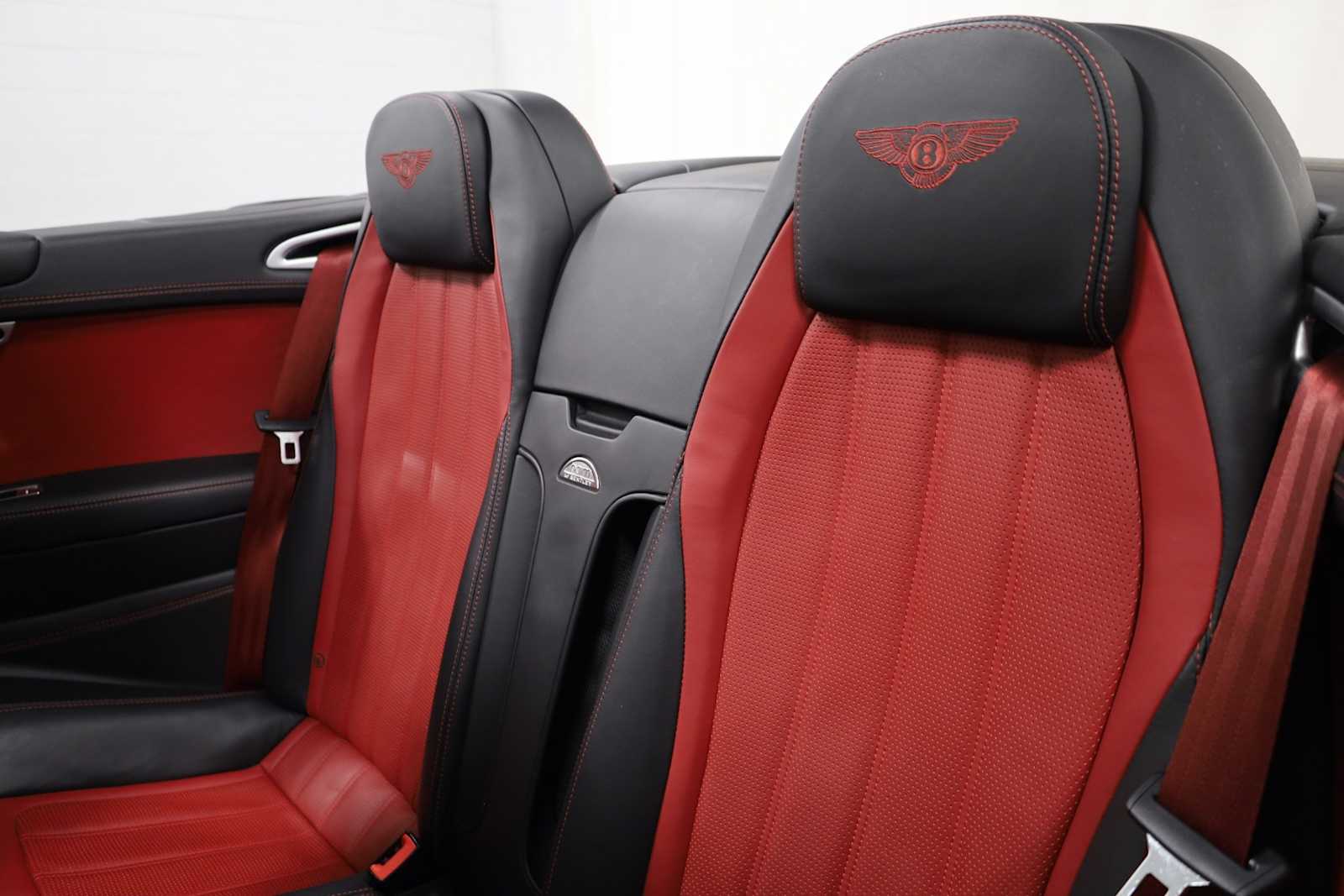 Thumbnail: 2013 Bentley Continental - 35