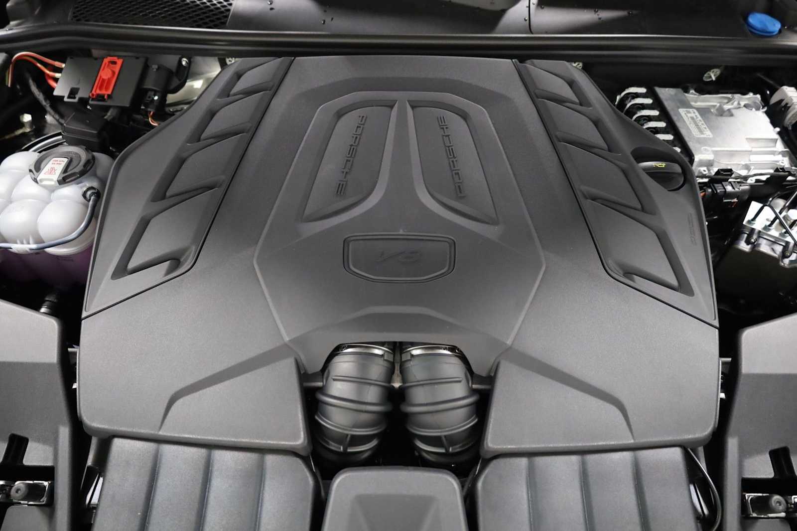 Thumbnail: 2026 Porsche Cayenne - 42