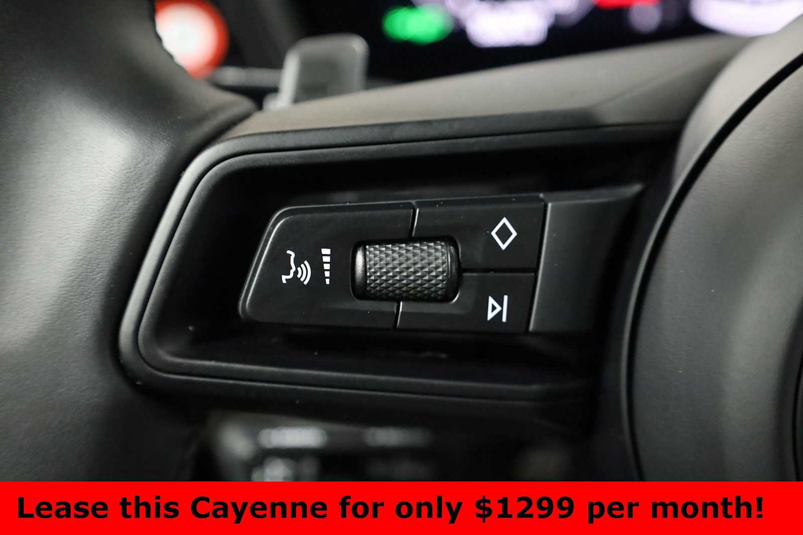 Thumbnail: 2025 Porsche Cayenne - 25