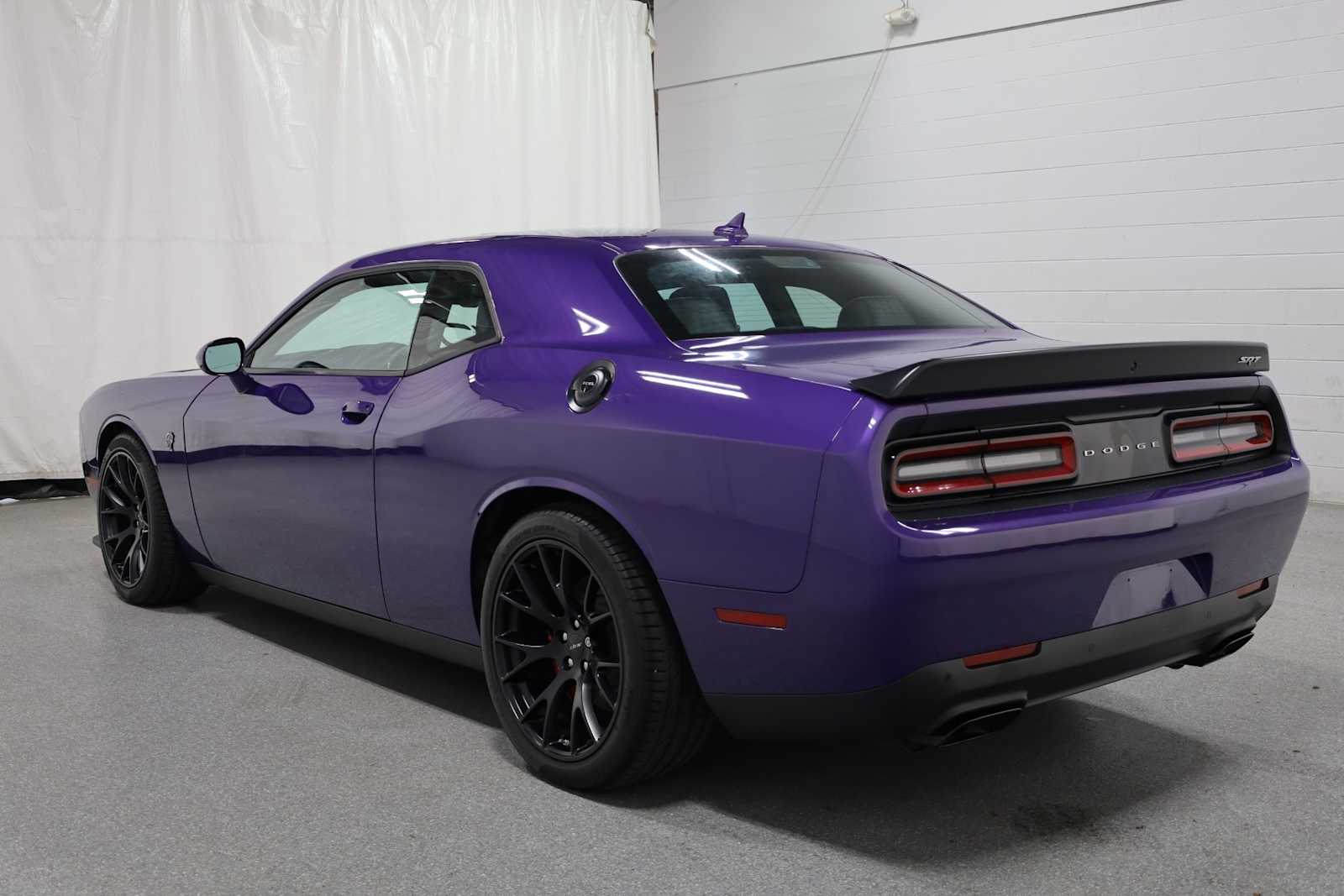 Thumbnail: 2016 Dodge Challenger - 3