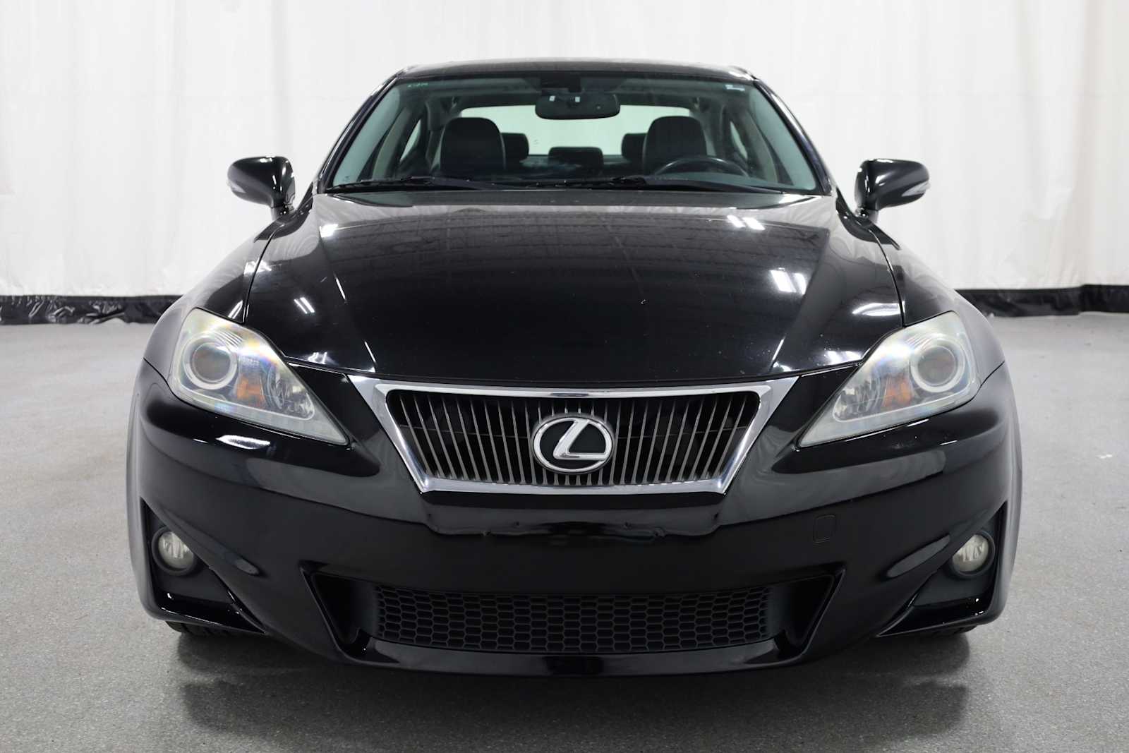 Thumbnail: 2012 Lexus IS - 14