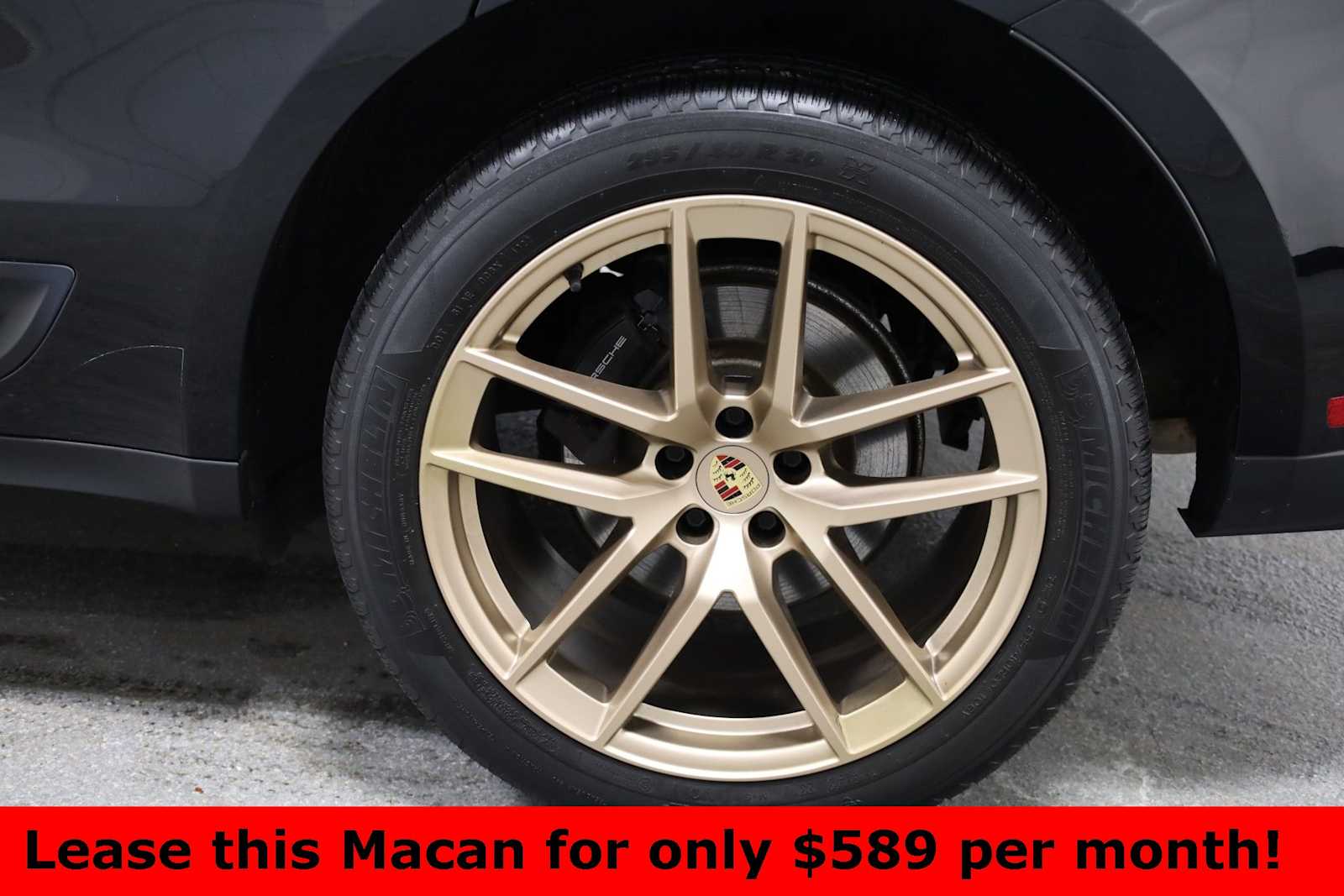 Thumbnail: 2023 Porsche Macan - 39