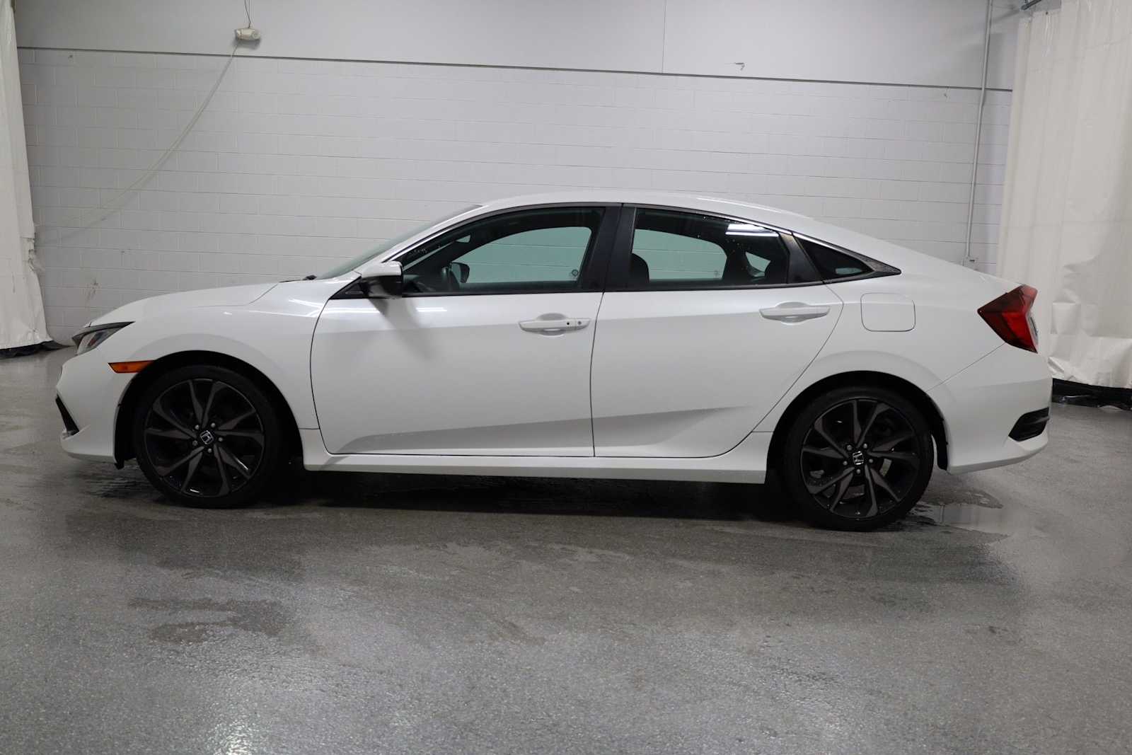 Thumbnail: 2019 Honda Civic - 2