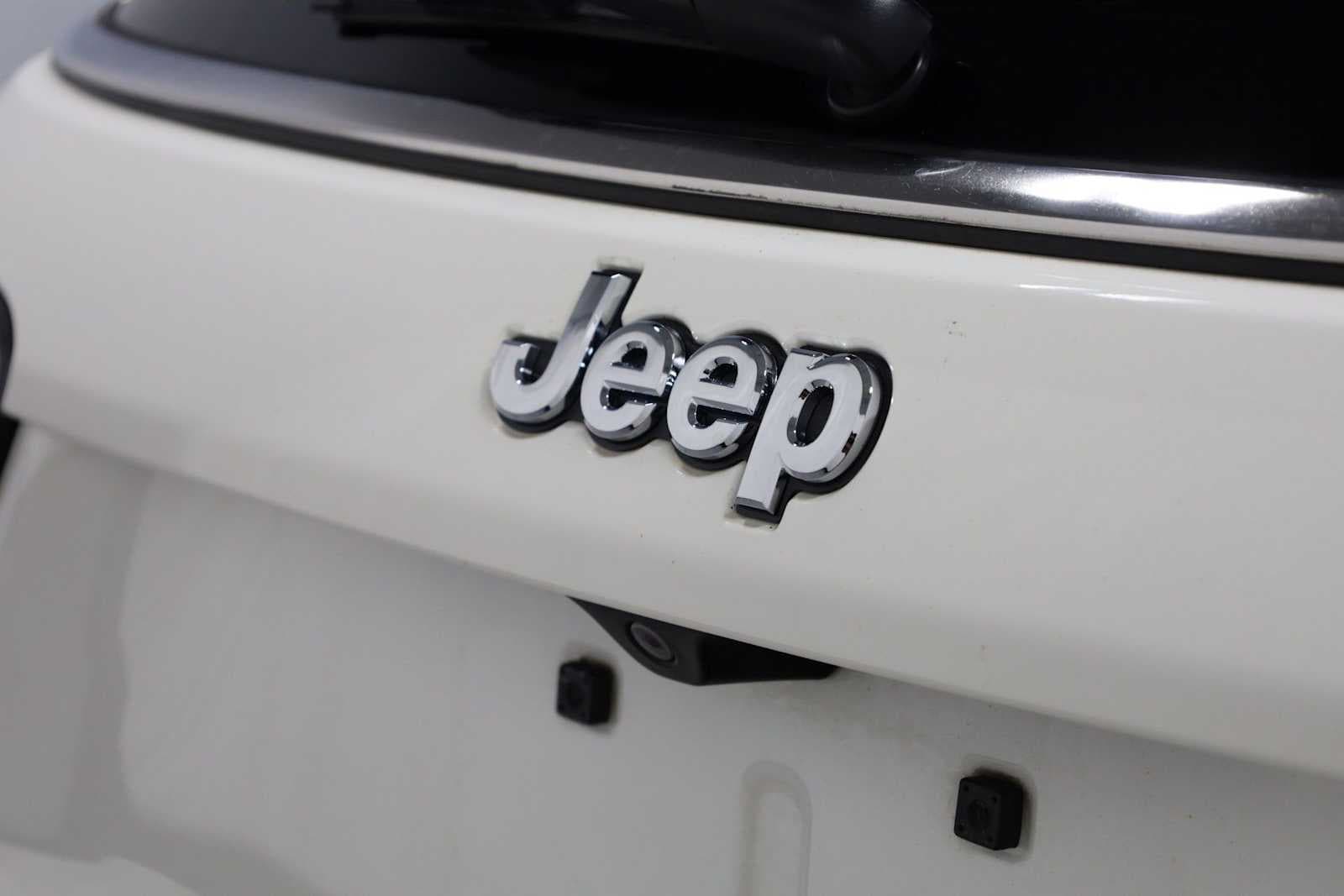 Thumbnail: 2019 Jeep Compass - 8