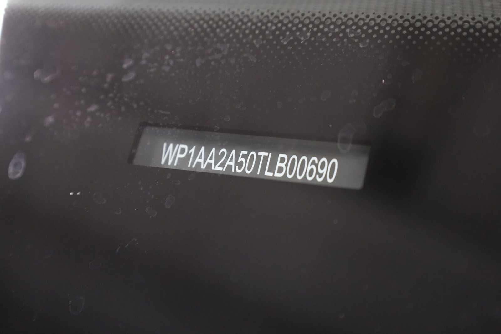 Thumbnail: 2026 Porsche Macan - 44