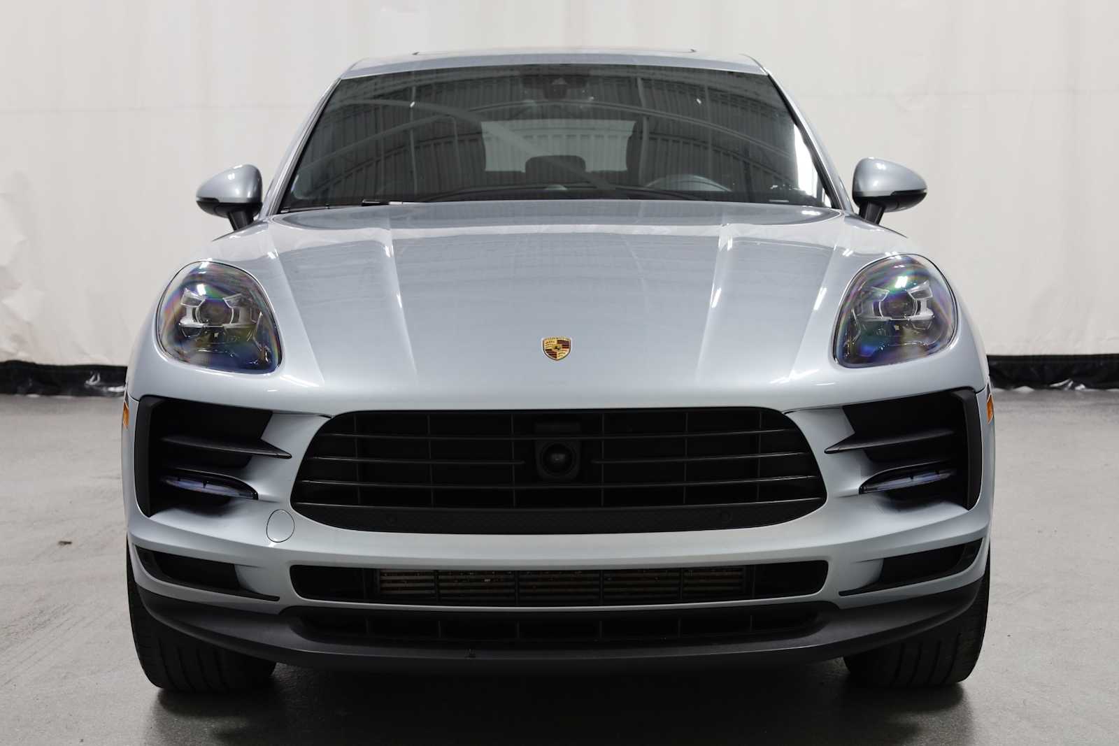 Thumbnail: 2021 Porsche Macan - 14