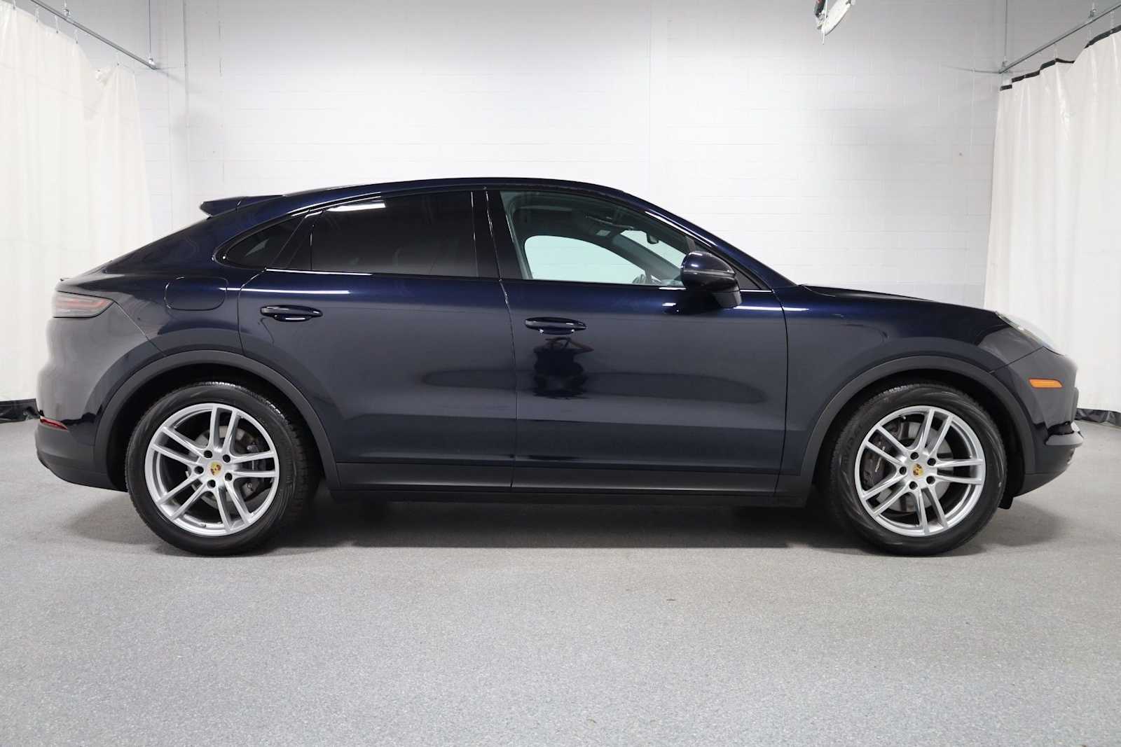 Thumbnail: 2023 Porsche  - 10