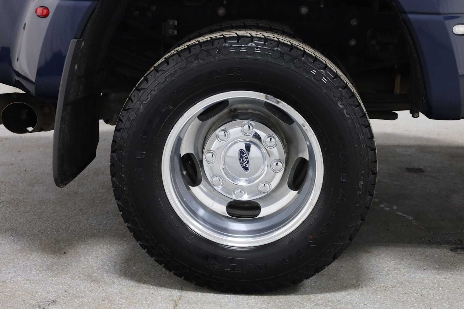 Thumbnail: 2020 Ford F-350 - 33