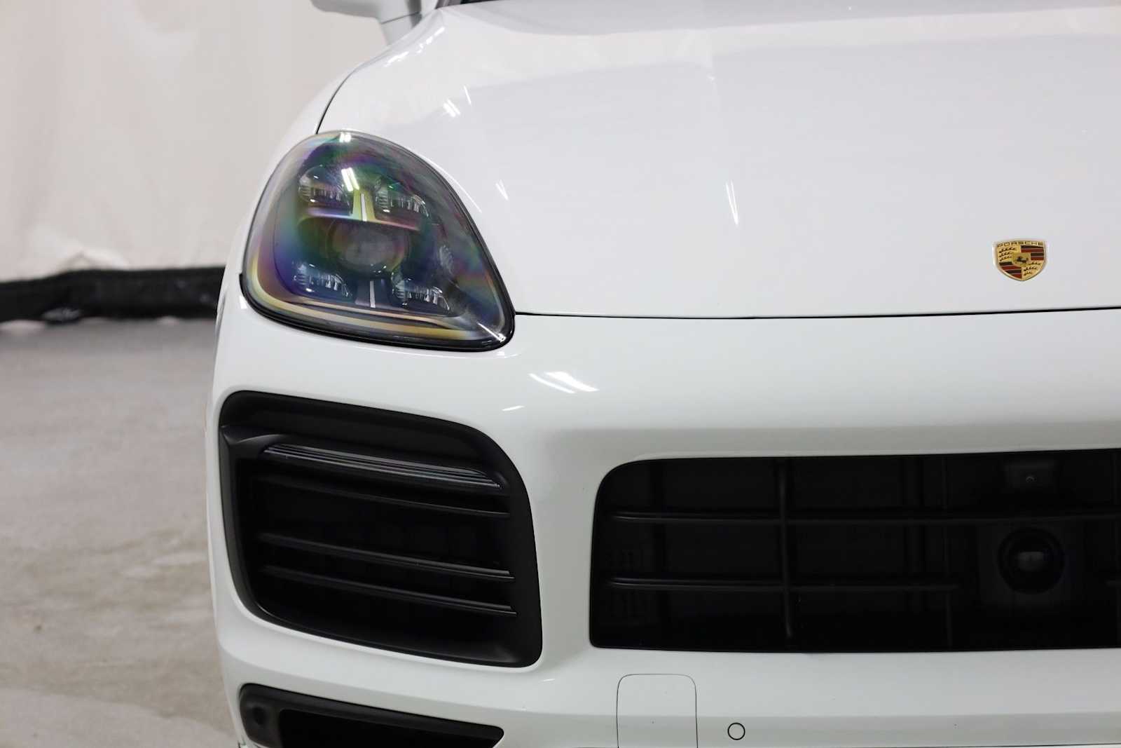 Thumbnail: 2023 Porsche Cayenne - 15