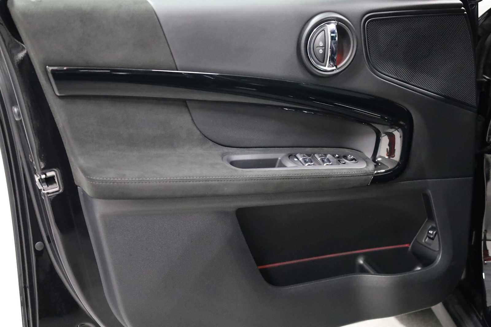 Thumbnail: 2024 MINI Cooper Countryman - 16
