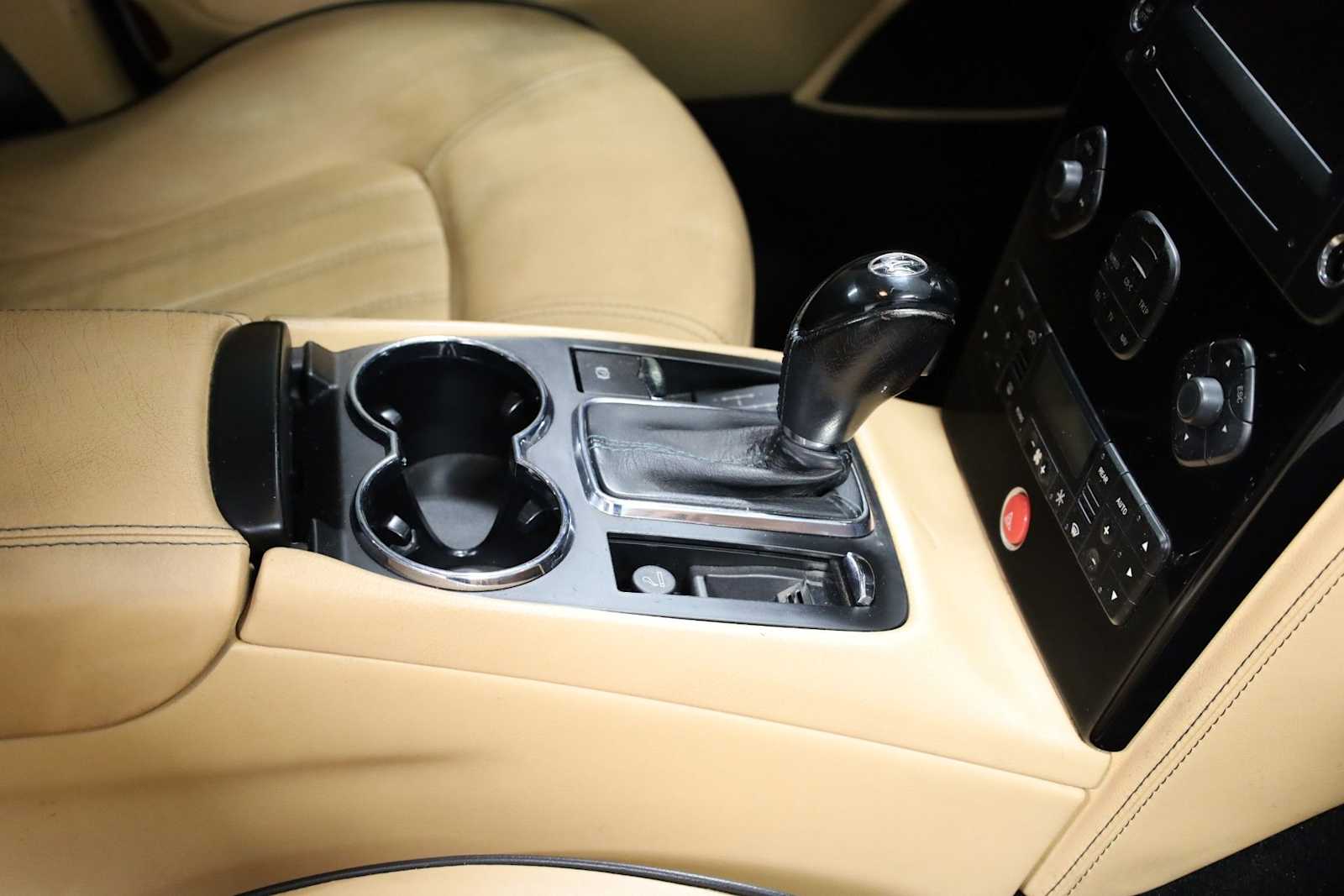 Thumbnail: 2007 Maserati Quattroporte - 21