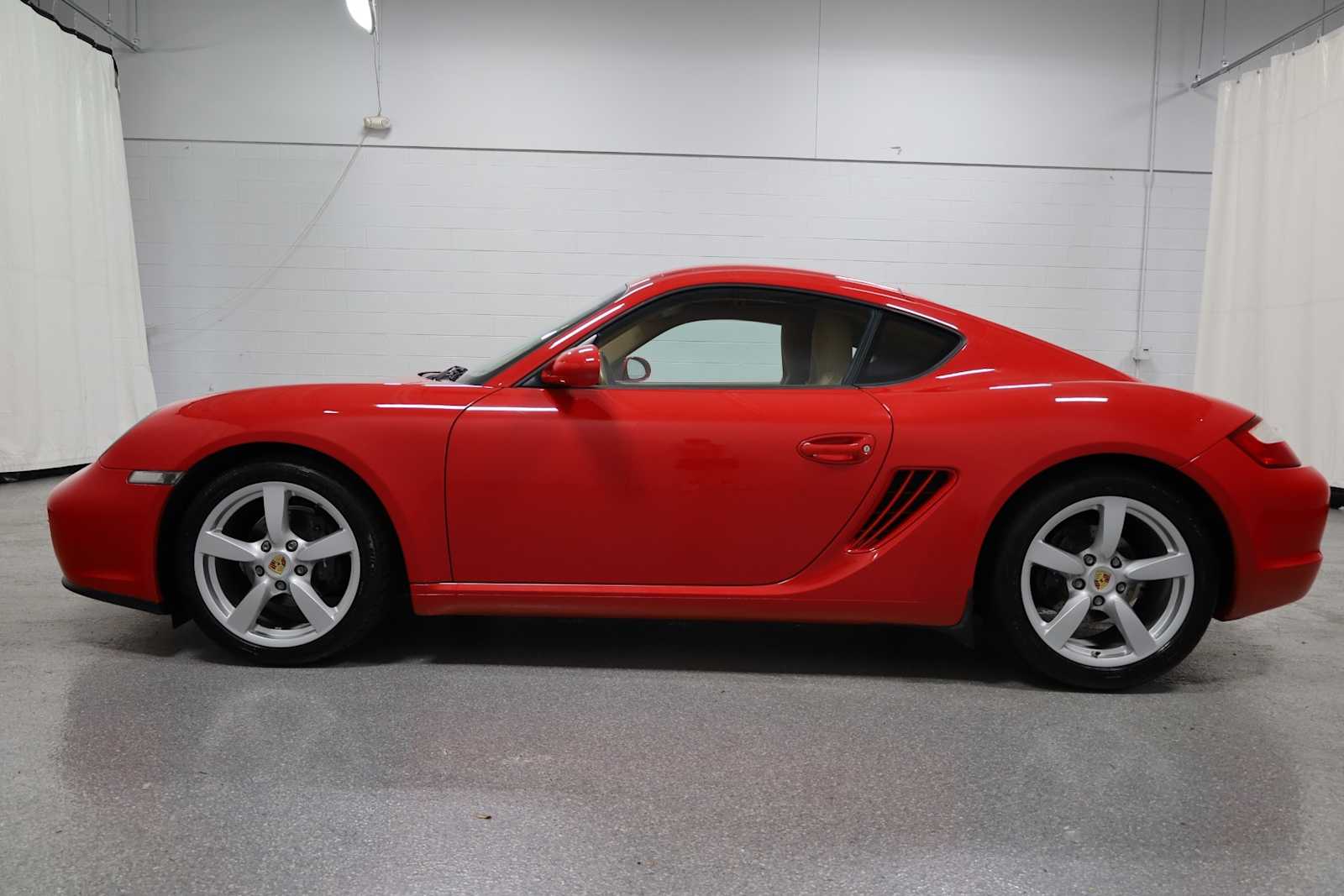 Thumbnail: 2007 Porsche Cayman - 2
