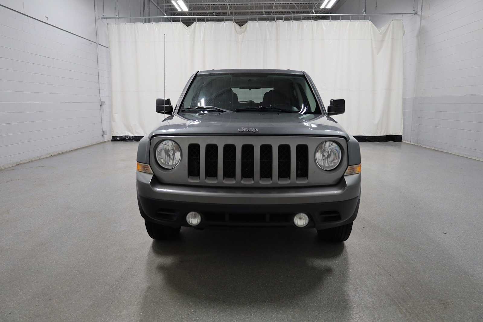 Thumbnail: 2014 Jeep Patriot - 14