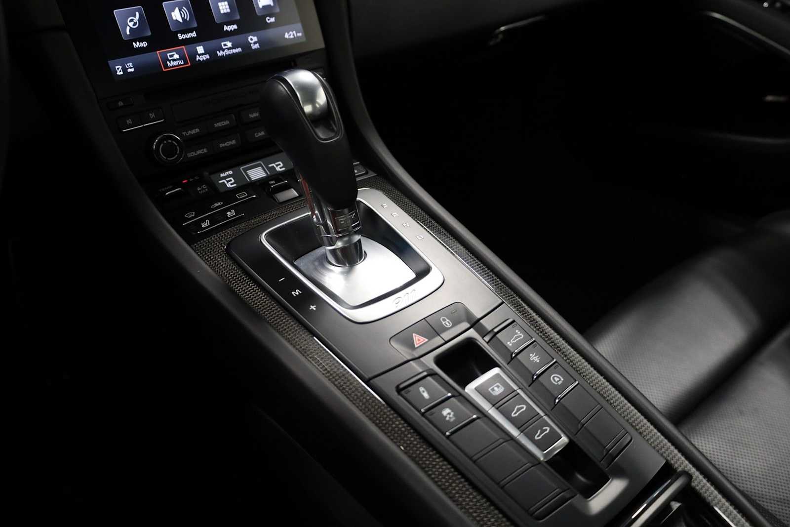 Thumbnail: 2019 Porsche 911 - 30