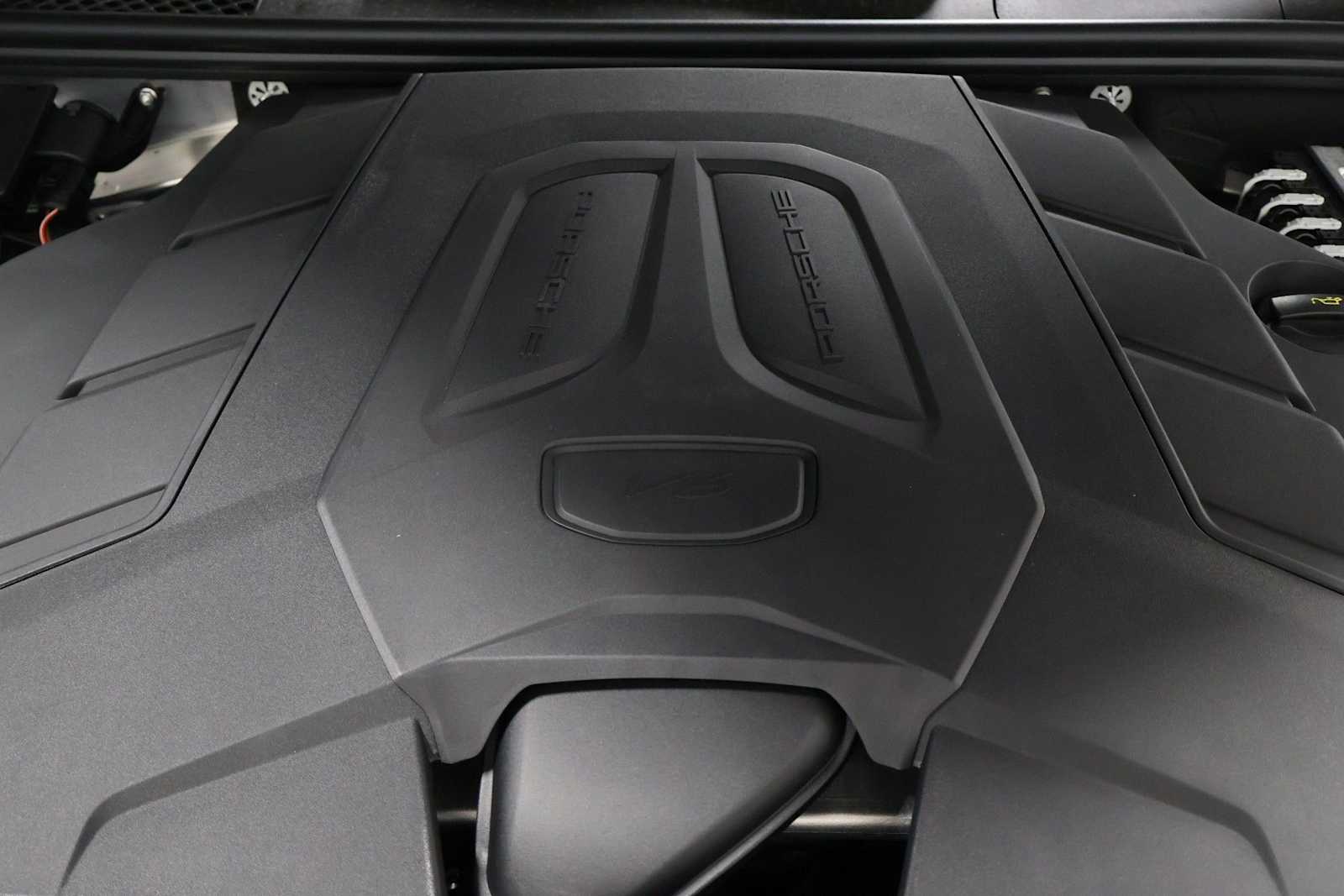 Thumbnail: 2026 Porsche Cayenne - 40