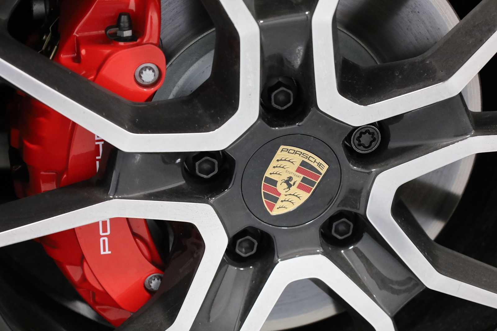 Thumbnail: 2025 Porsche Taycan - 15