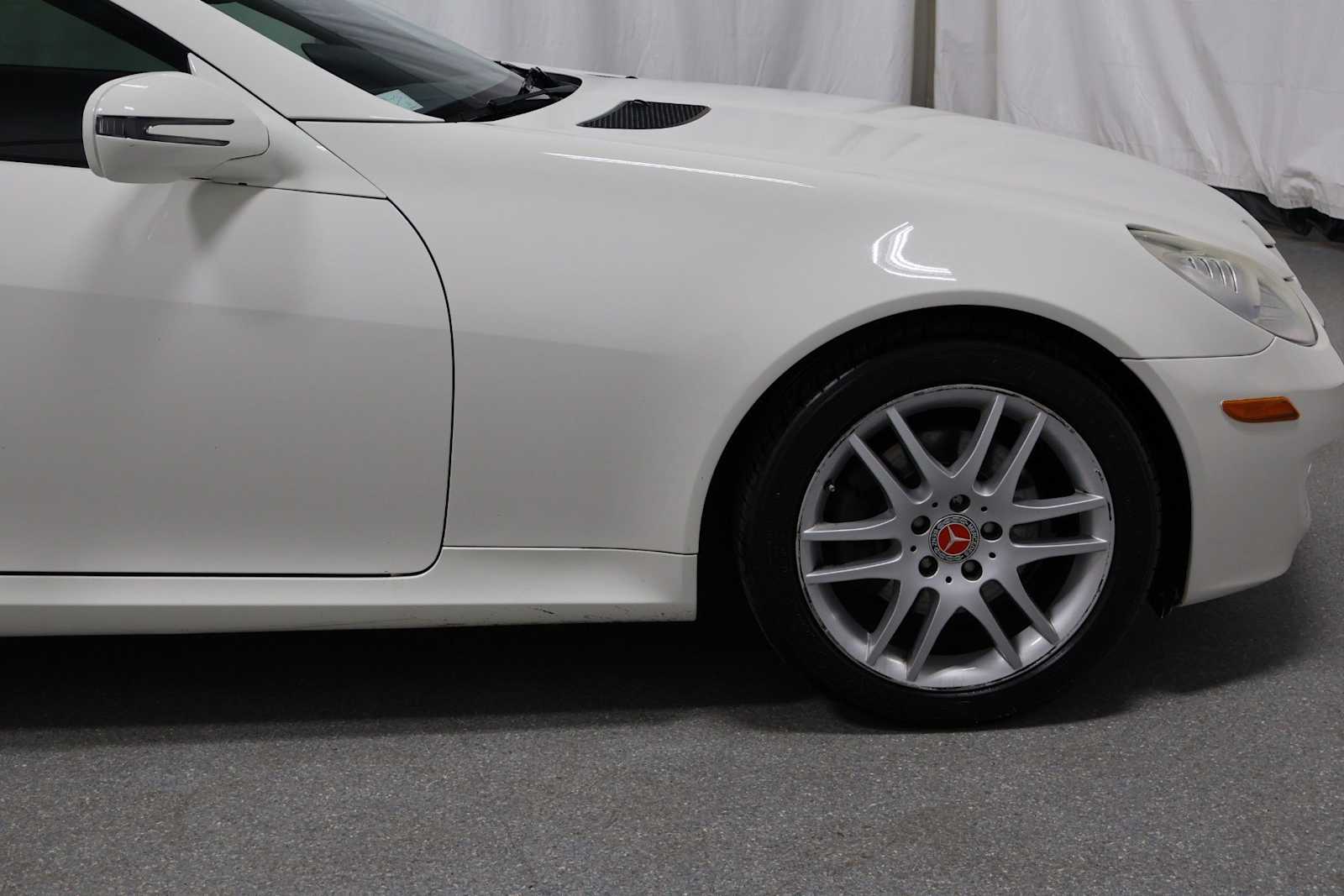 Thumbnail: 2009 Mercedes-Benz SLK - 11