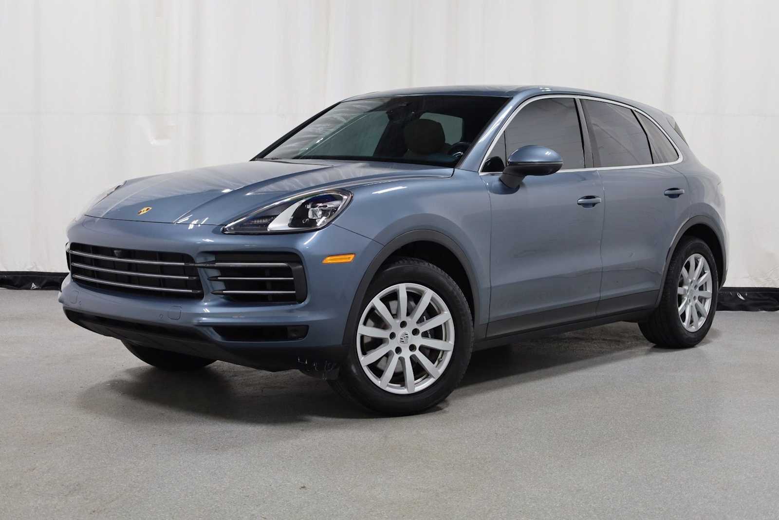 Thumbnail: 2019 Porsche Cayenne - 1