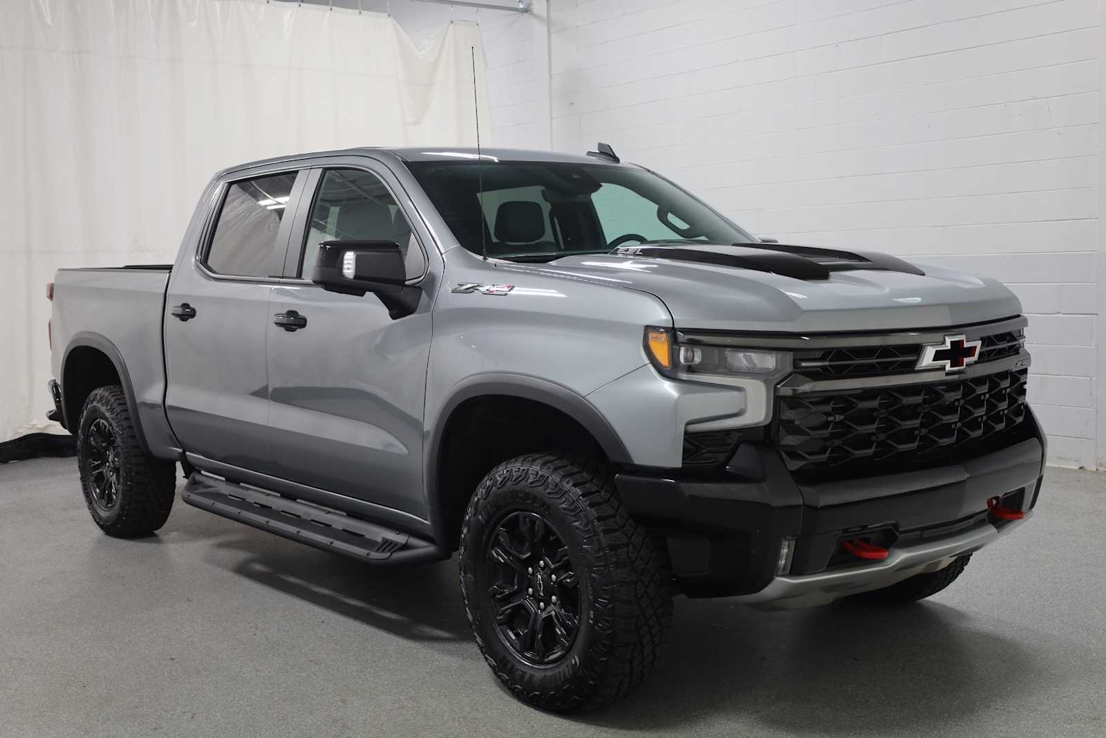 Thumbnail: 2024 Chevrolet Silverado 1500 - 13