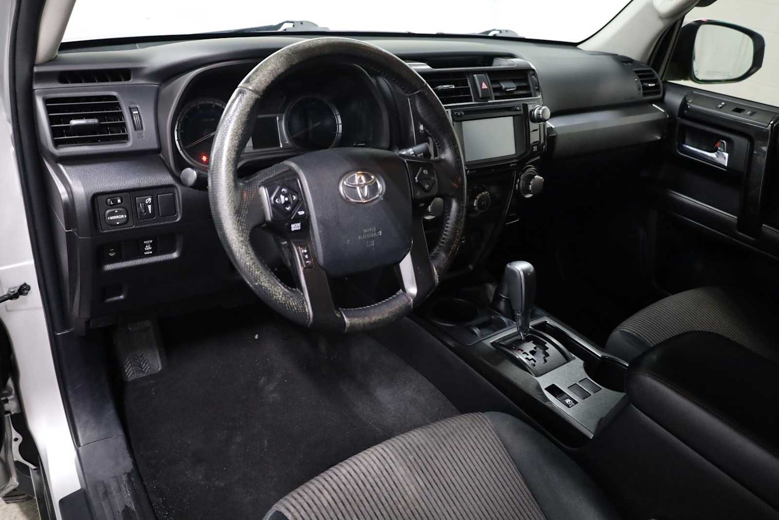 Thumbnail: 2014 Toyota 4Runner - 4