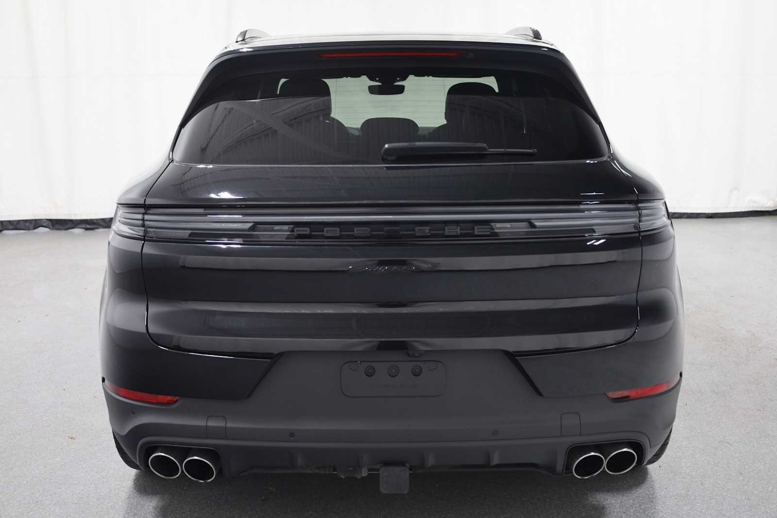 Thumbnail: 2025 Porsche Cayenne - 7