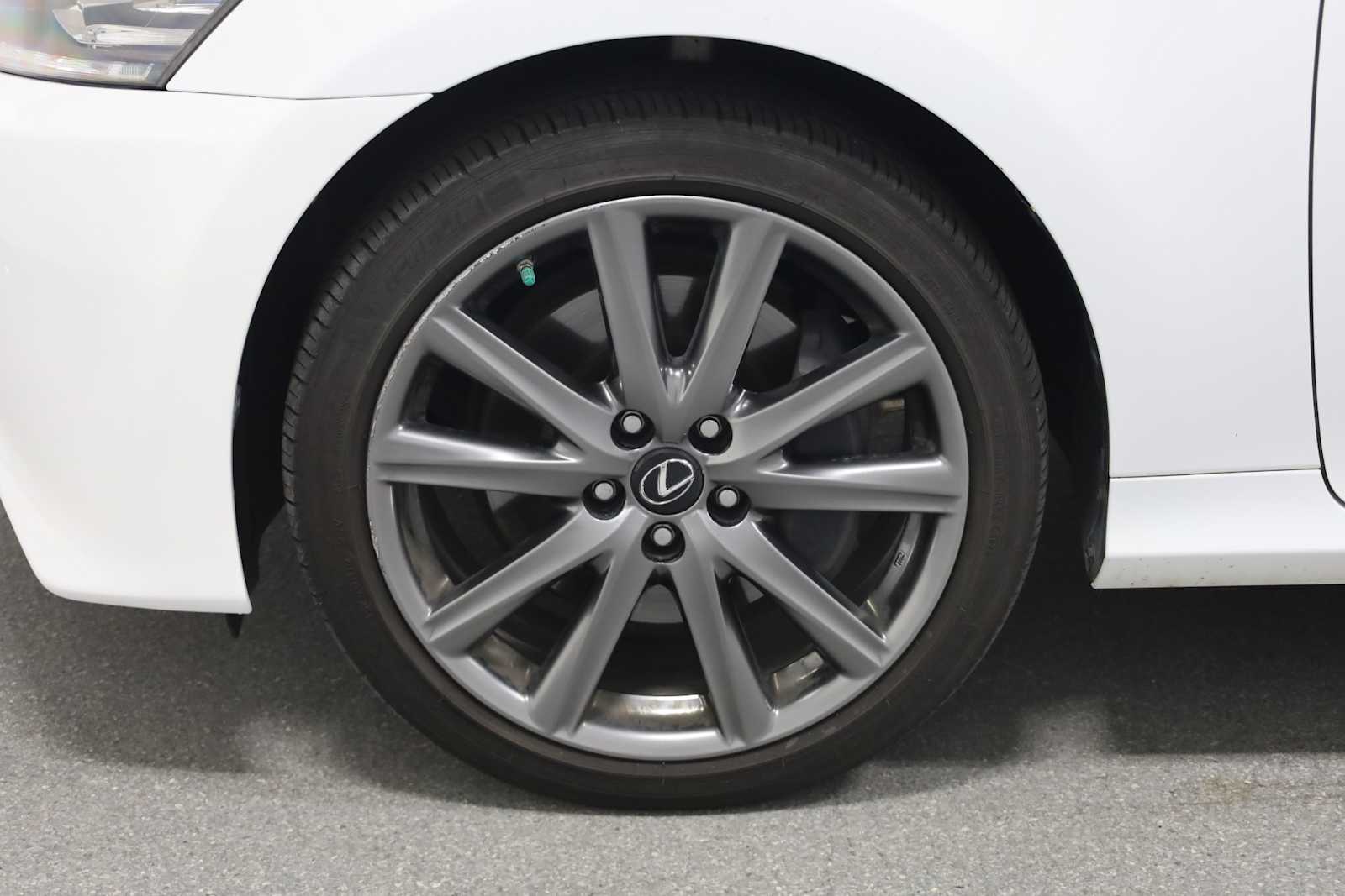 Thumbnail: 2015 Lexus GS - 36